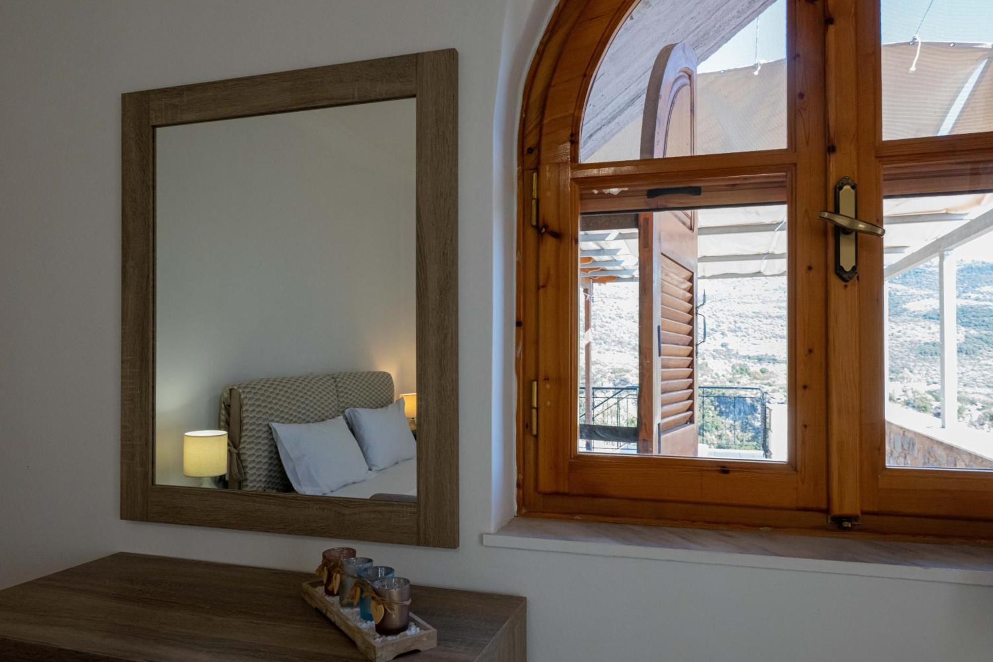 Theasea Apartment *