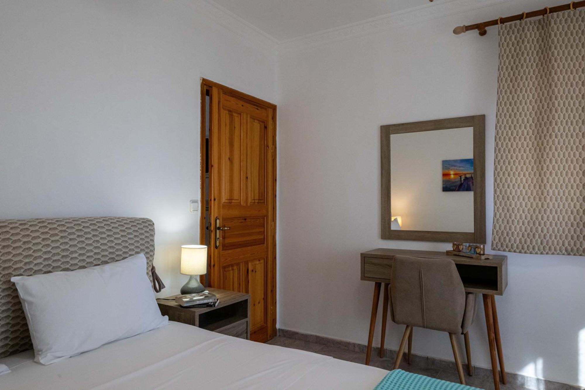 Theasea Apartment