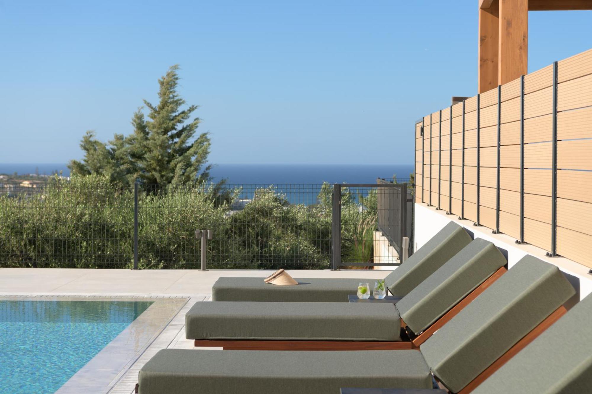 Olvios Villas, With 35m2 Pool & Seaviews, By Thinkvilla Heraklion (Crete)