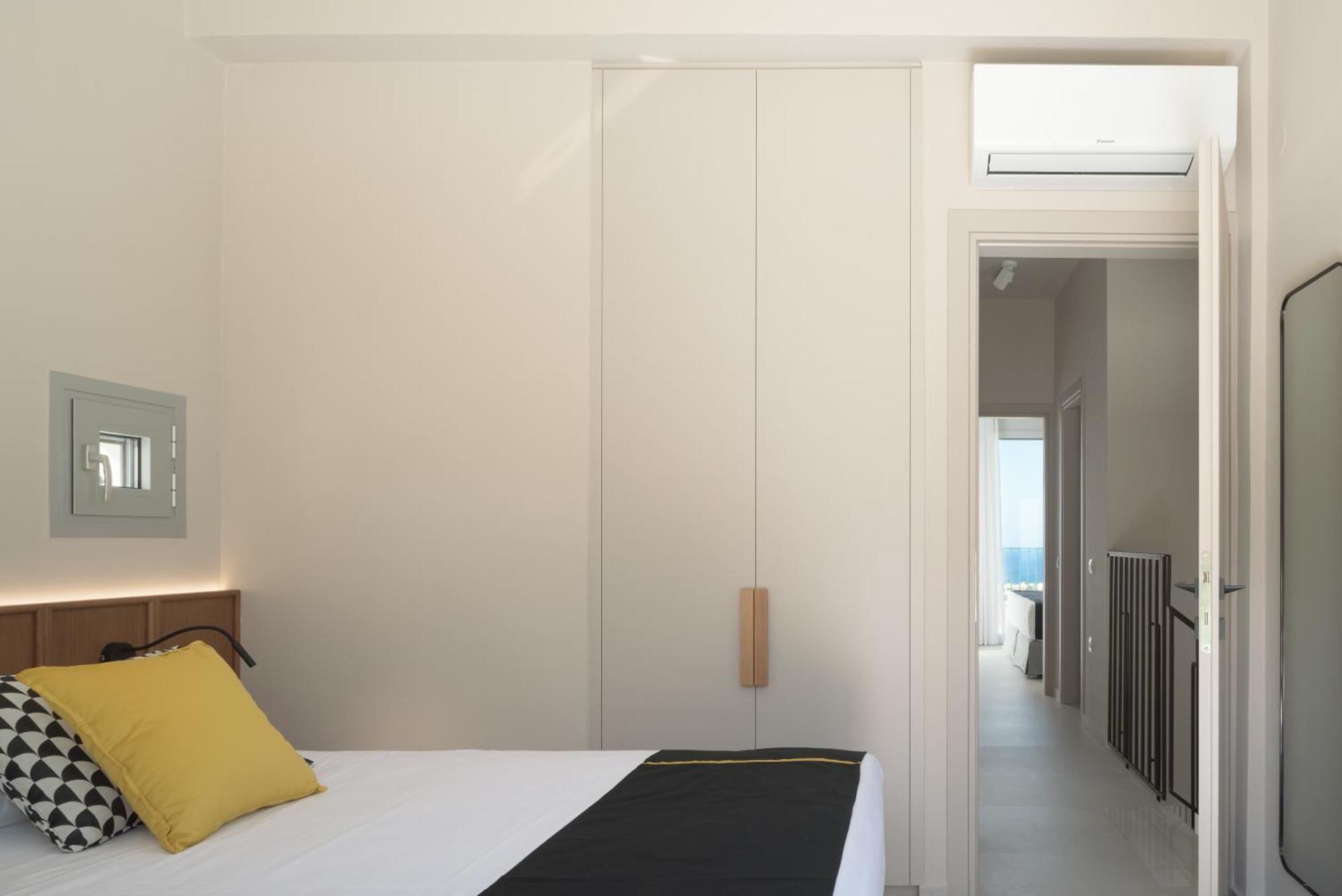 Olvios Villas, With 35m2 Pool & Seaviews, By Thinkvilla Villa *