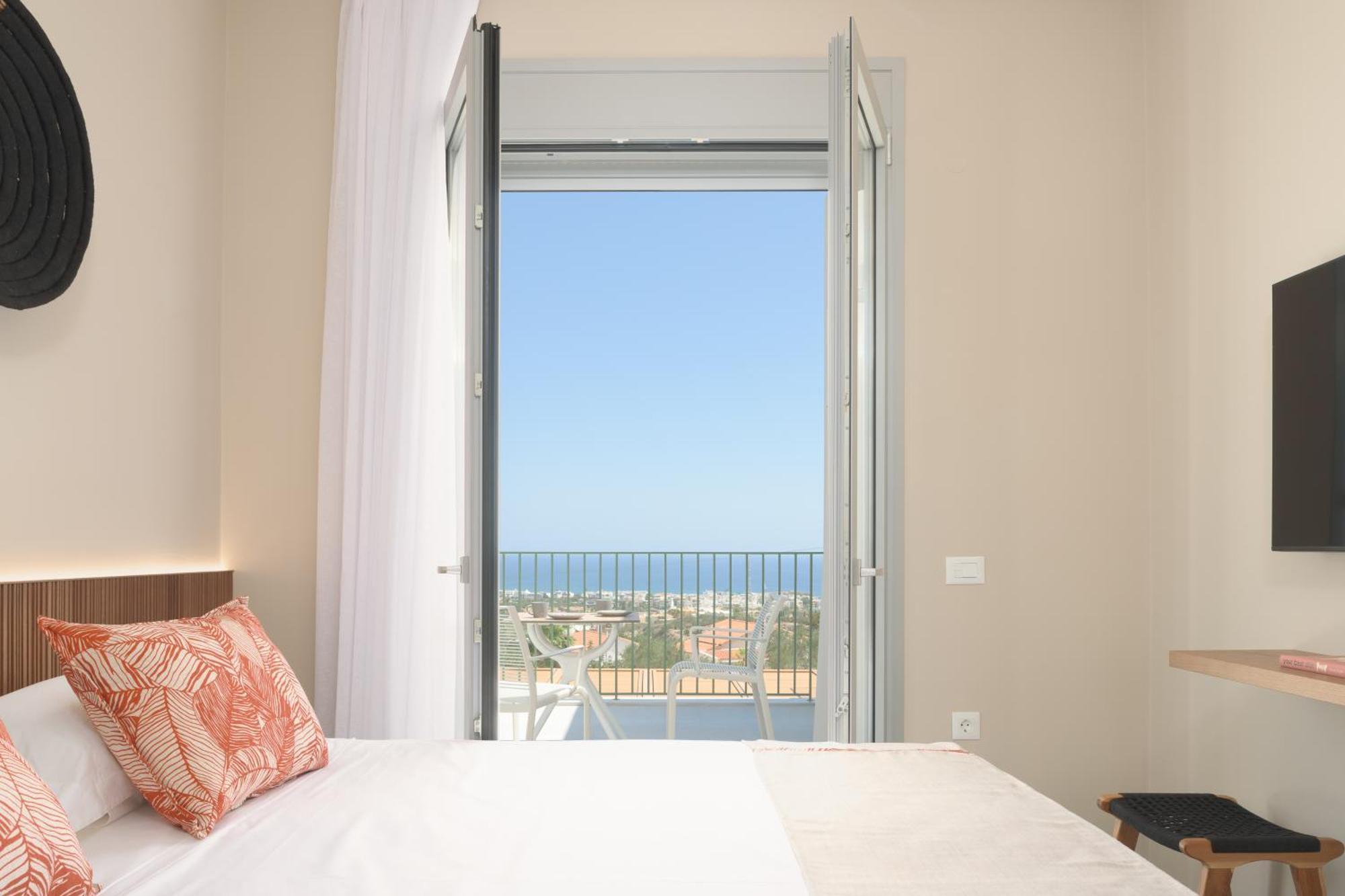 Olvios Villas, With 35m2 Pool & Seaviews, By Thinkvilla Heraklion (Crete)