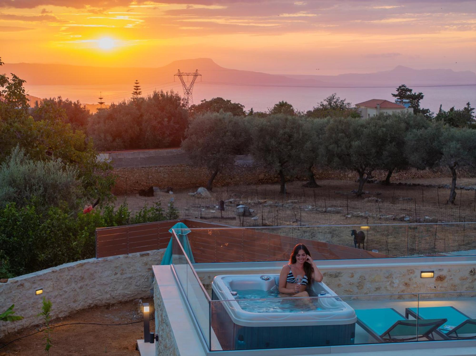 Kritiki Spilia - & Prines (Rethymno)