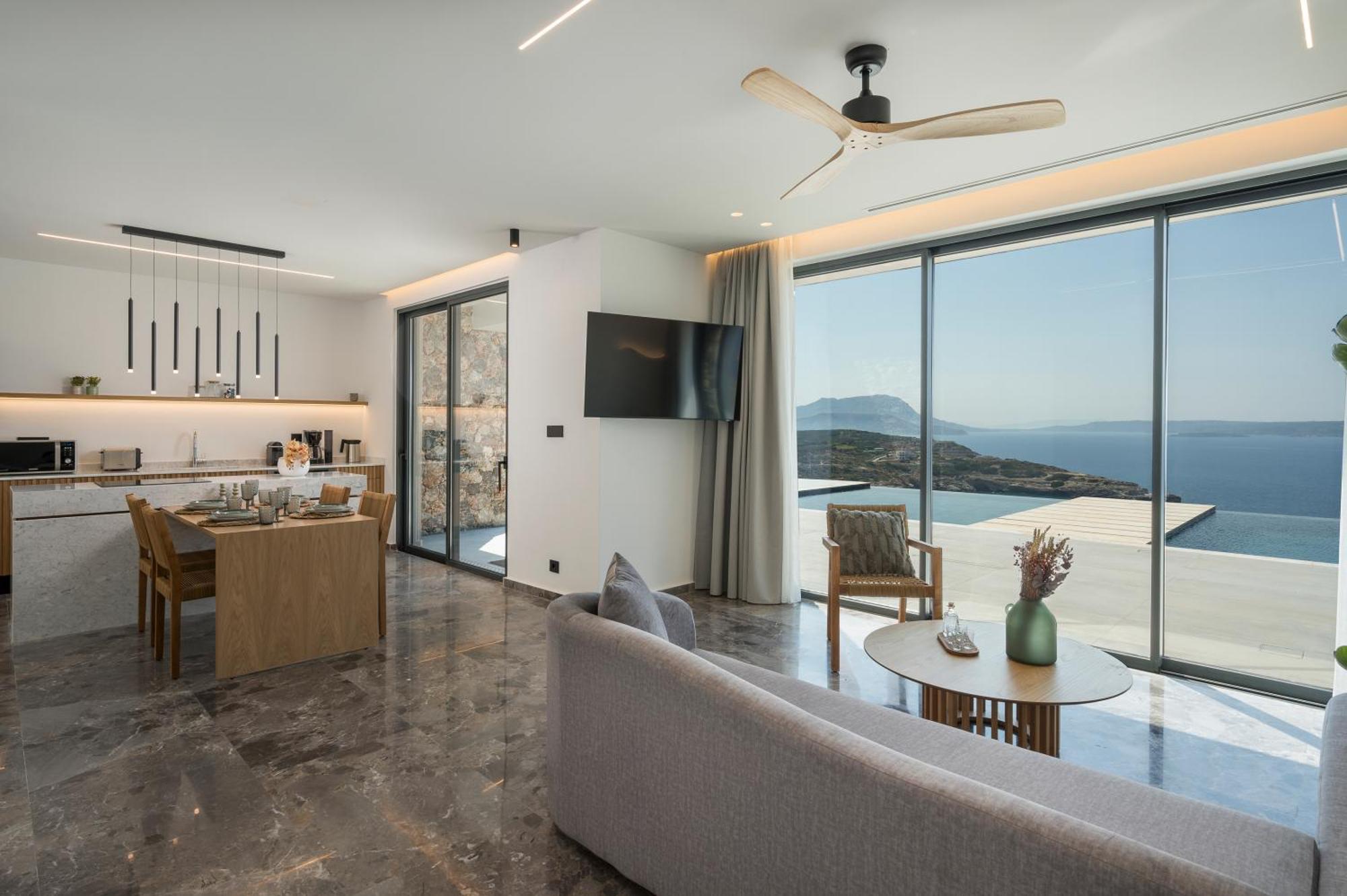 Astelia Holiday home *