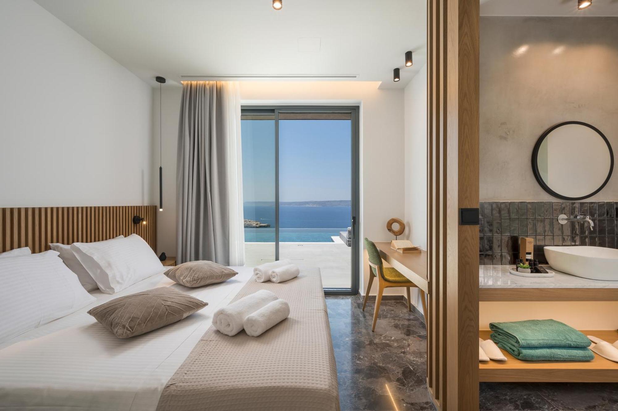 Astelia Holiday home *