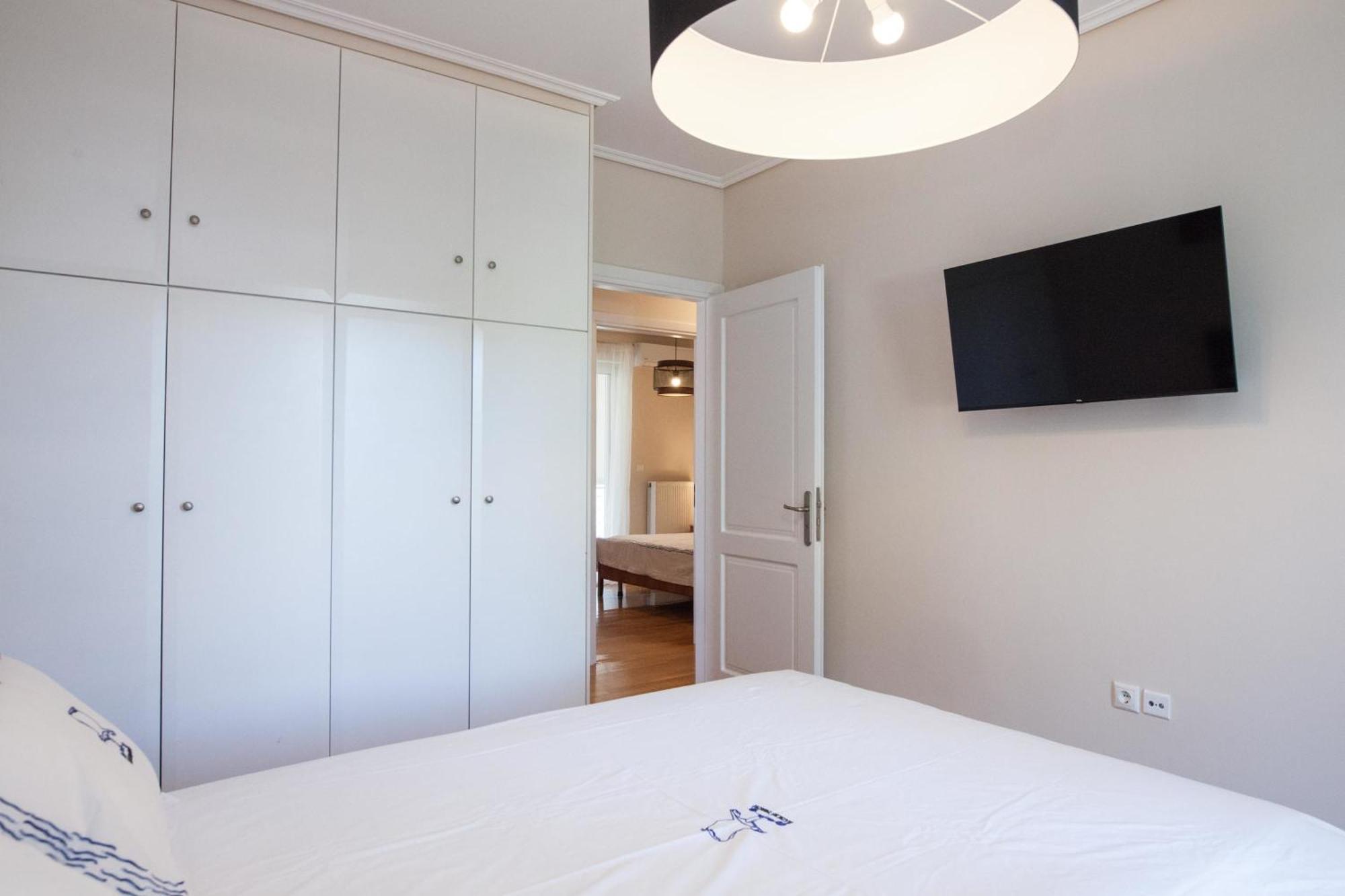 Apartment Luxe 3 Bd Penthouse 5 Min From Drosia Square