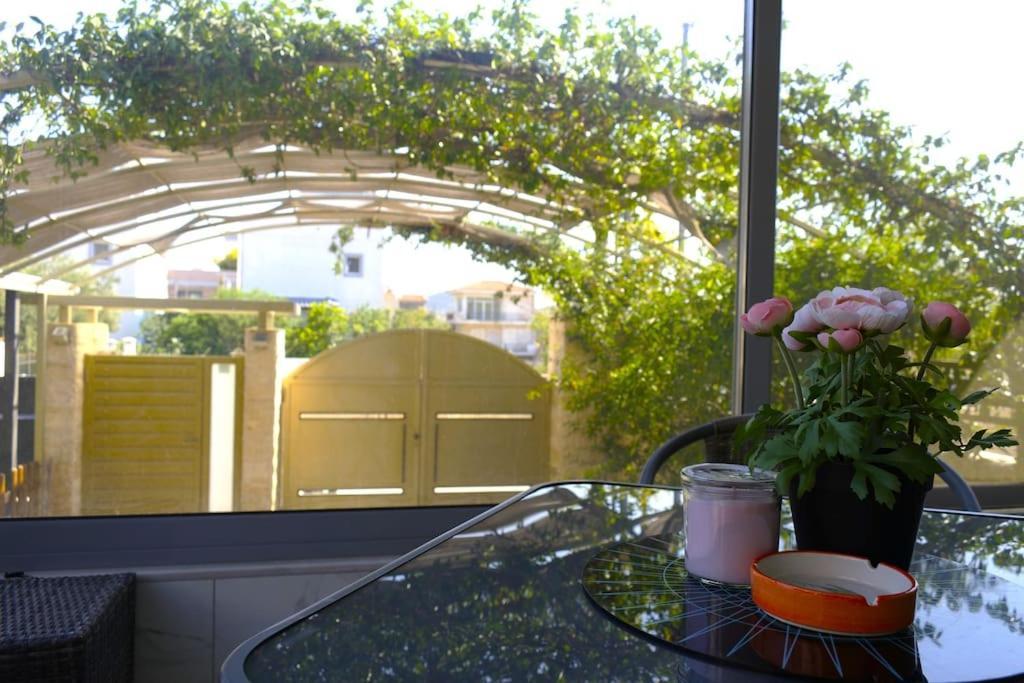 Golden House Paola Holiday home