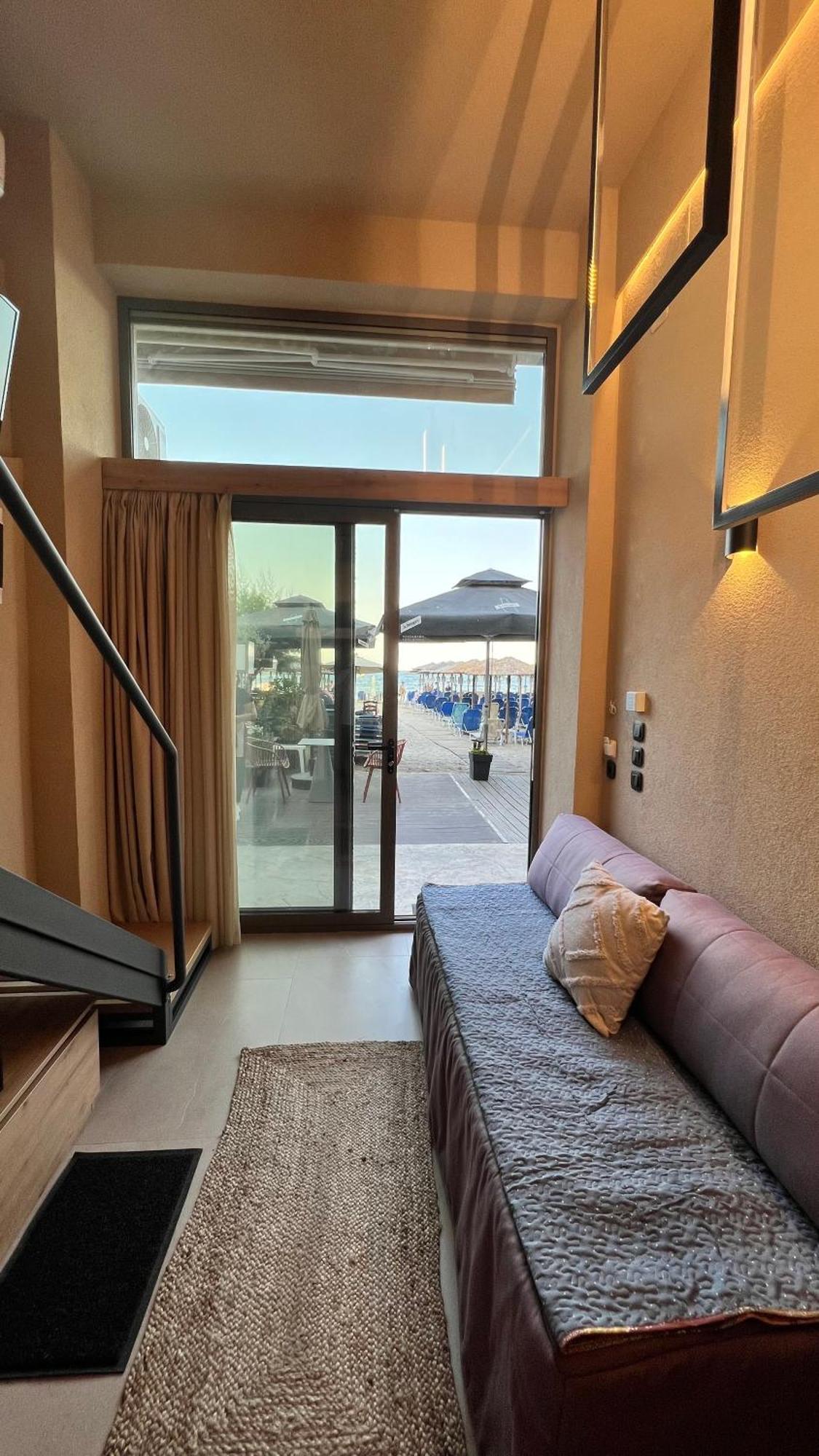 Helios - Luxury By The Sea Paralia Katerinis