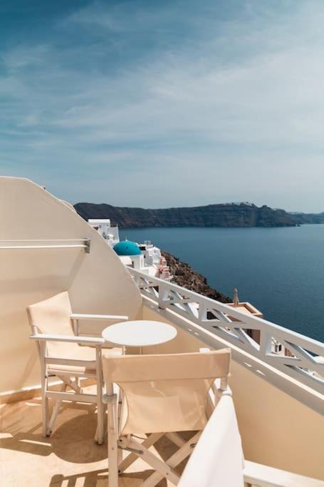 Pano Meria Venetian Style Ii Oia (Santorini)