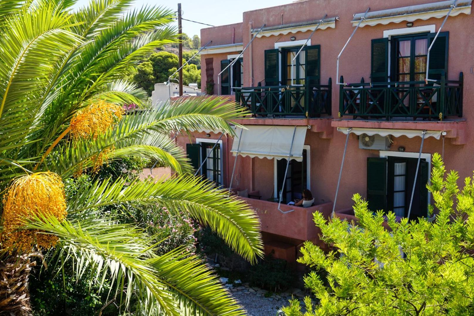 Vagia Traditional, Aegina Island Hotel 3*