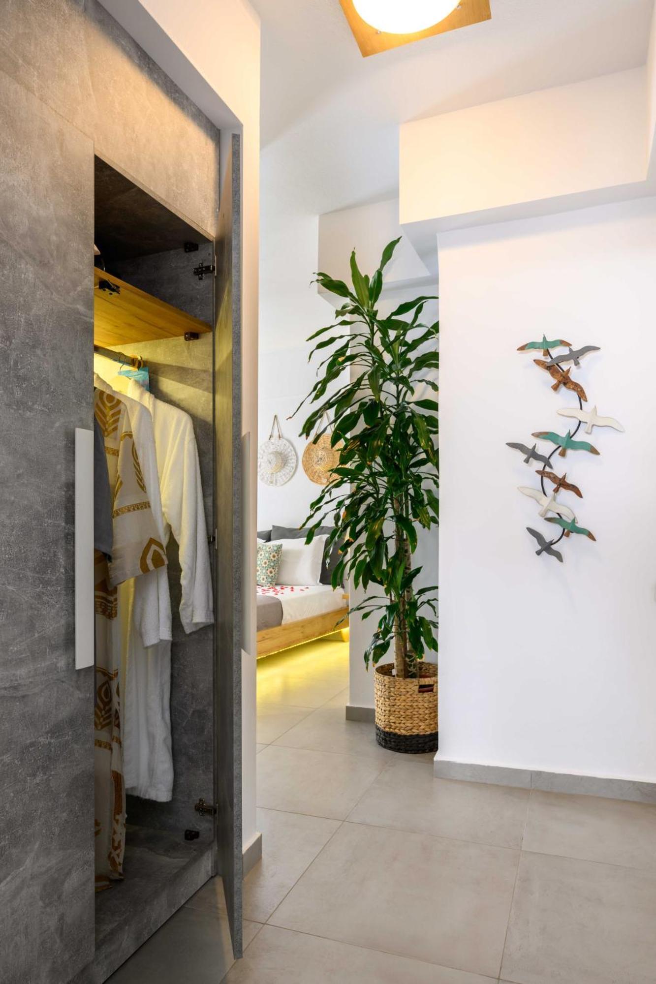 Margaret Of Naxos Guest house 2*