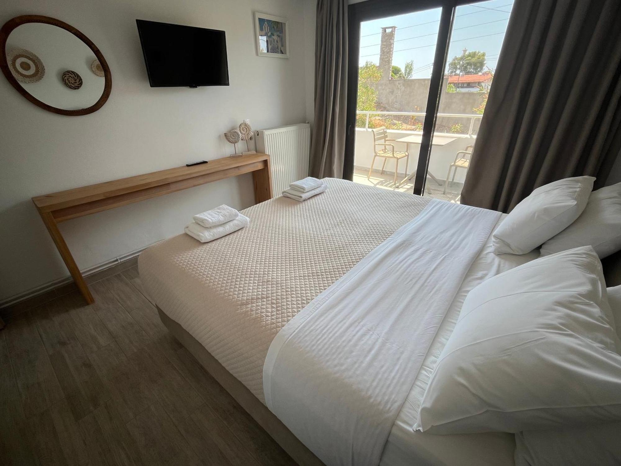 Golden Evelyn Aparthotel Agia Paraskevi (Skiathos)
