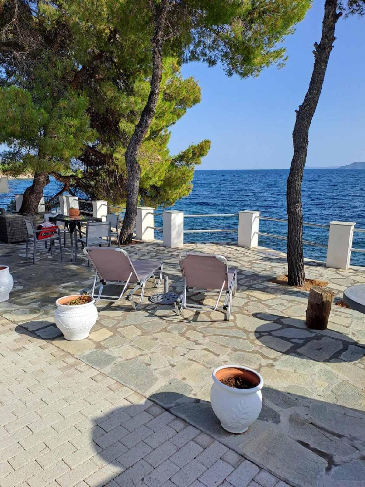 Seaside Hatzi Holiday home *