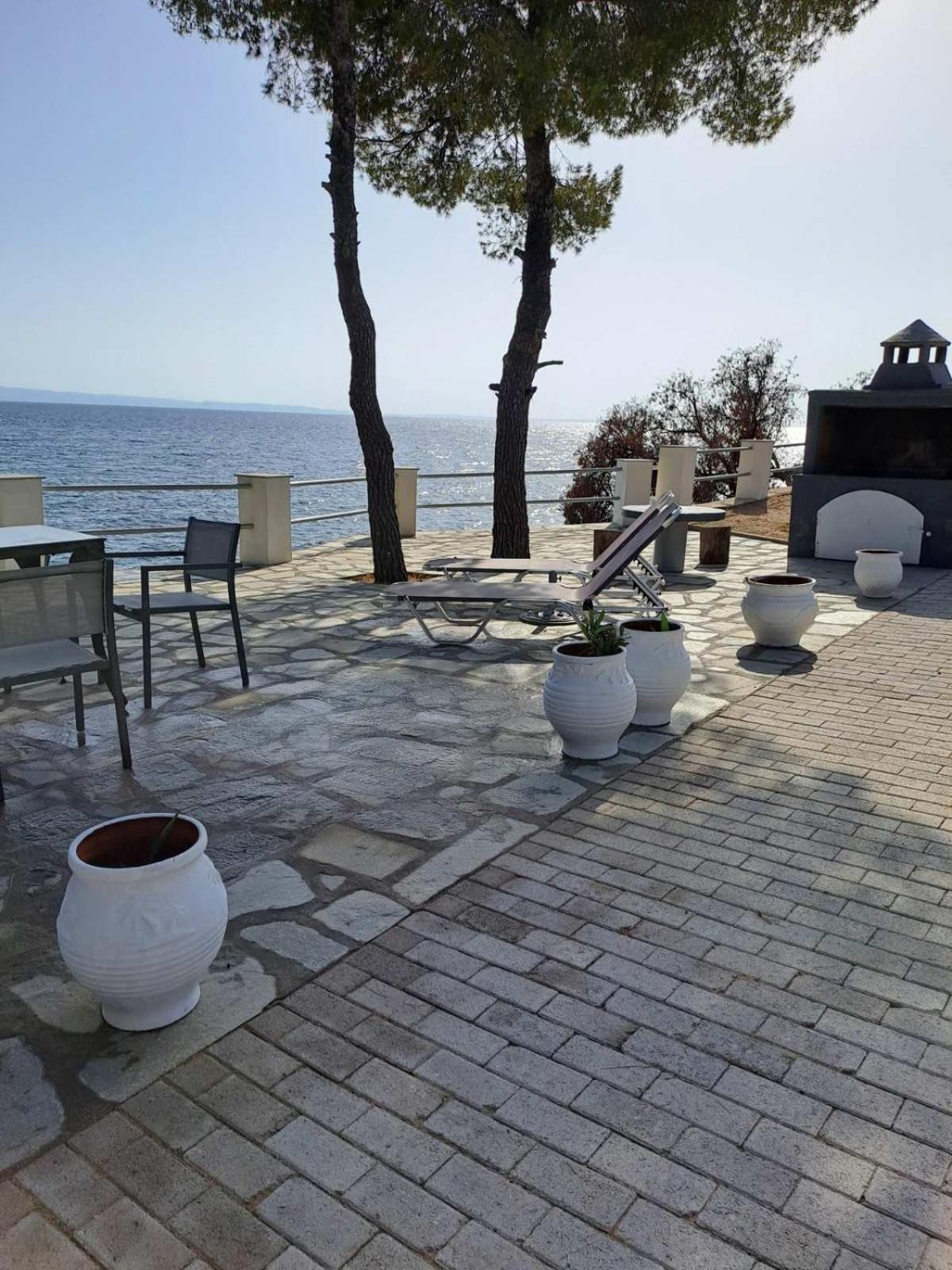 Seaside Hatzi Holiday home Lagomandra
