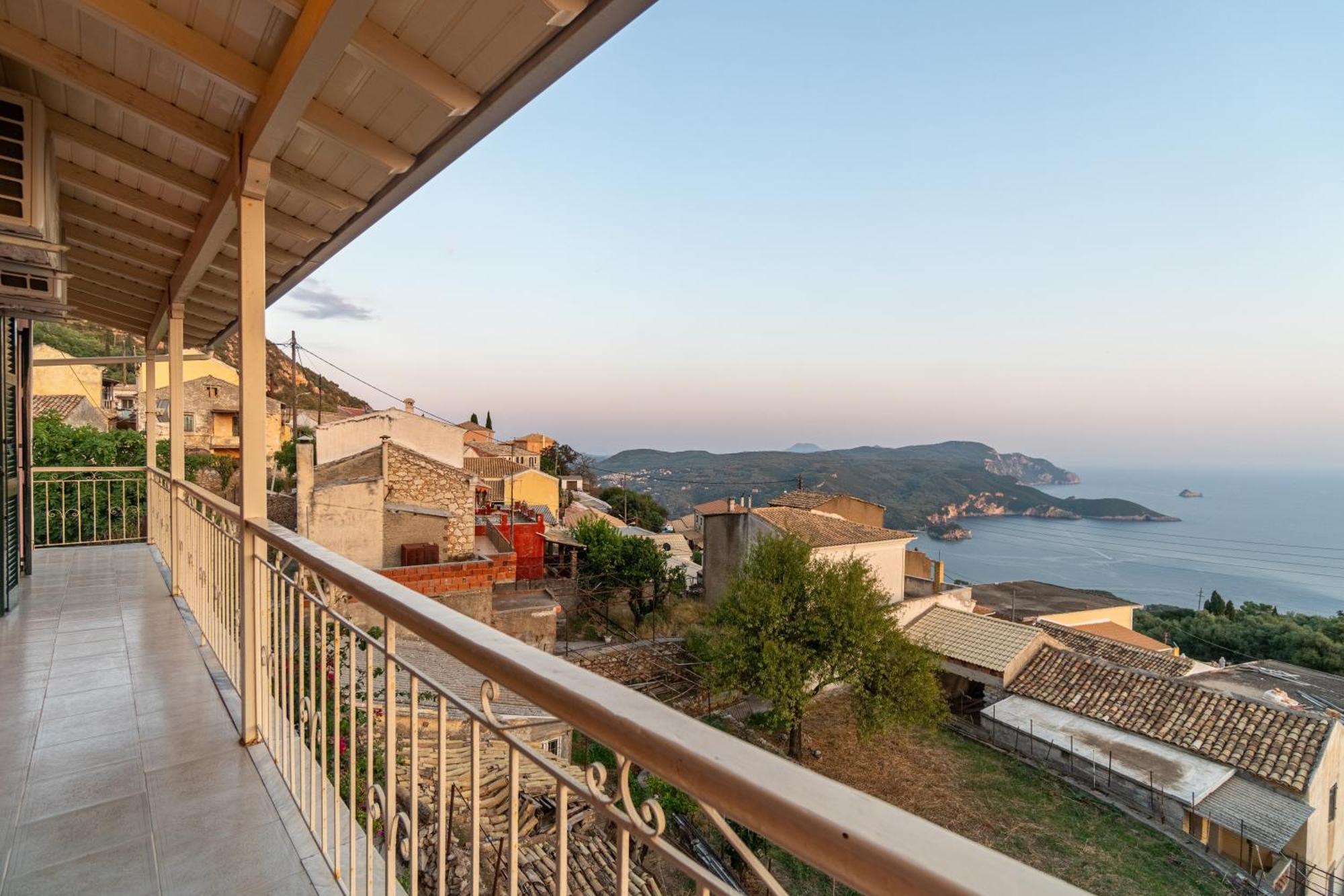 Traditional Panoramic Sea View Holiday home Lakones