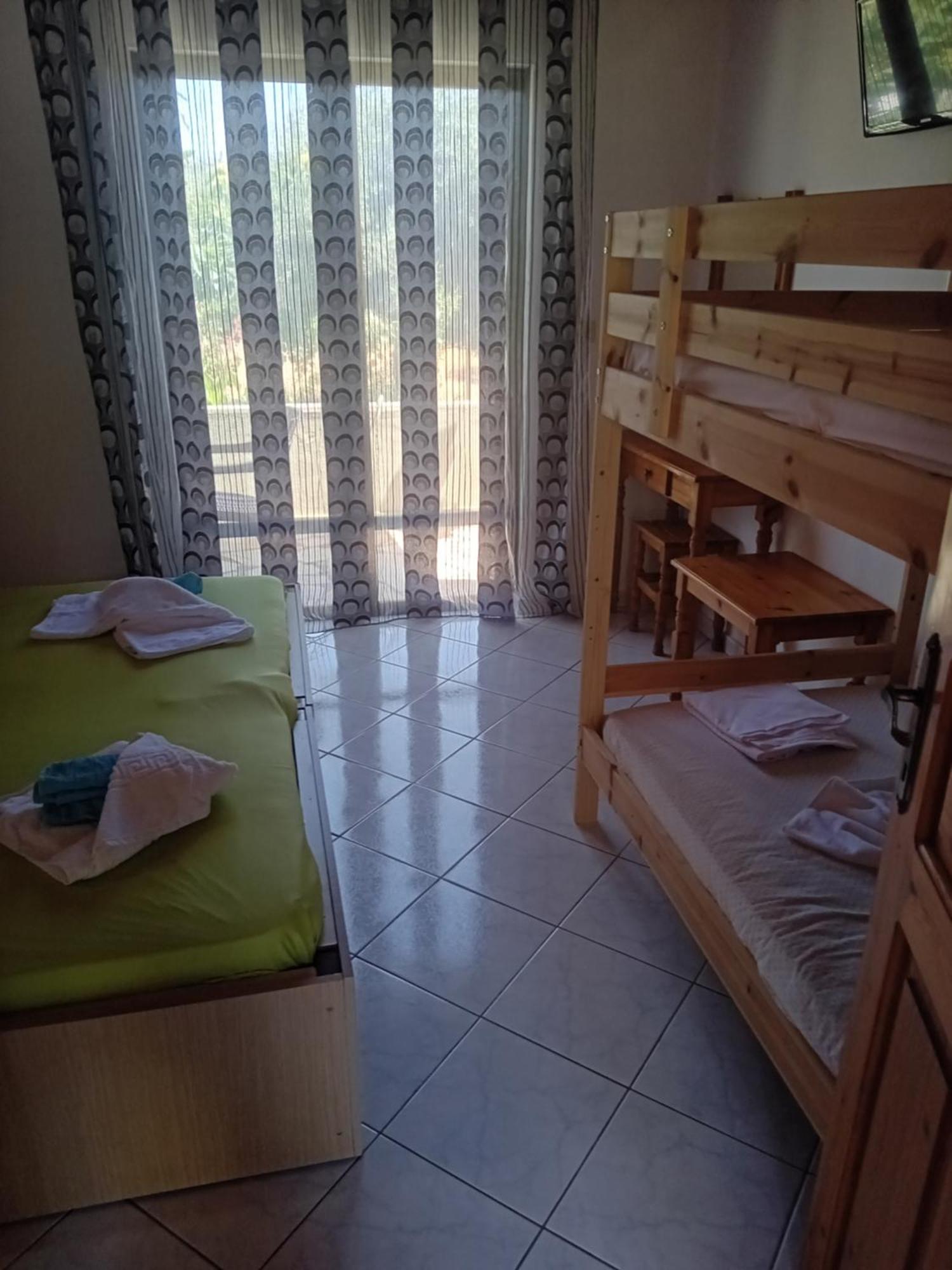 Giola And 1 Apartment *