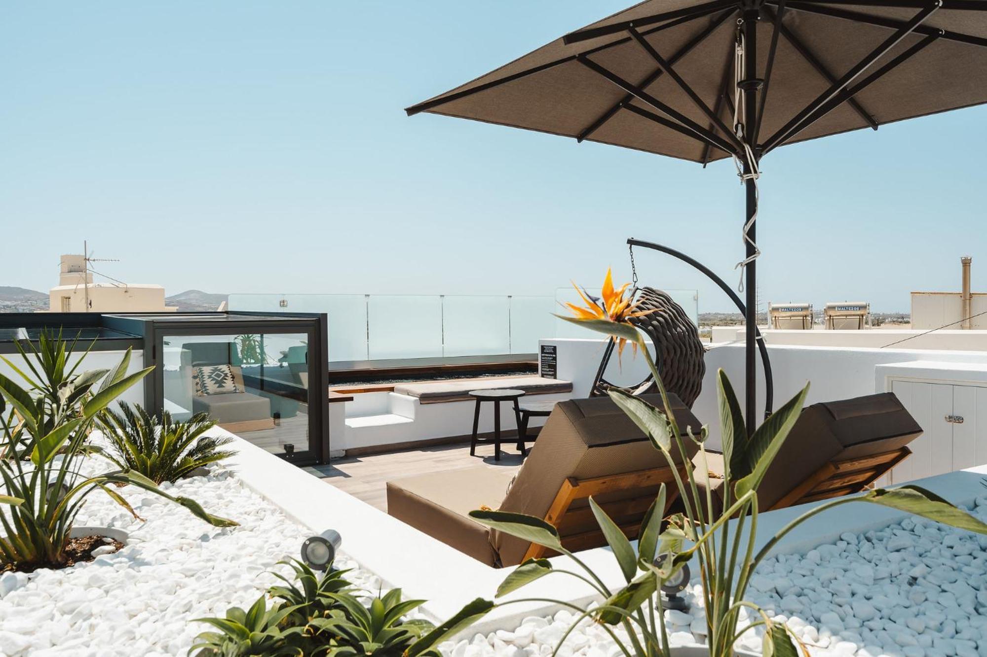 Legato With Private Pool Apartment