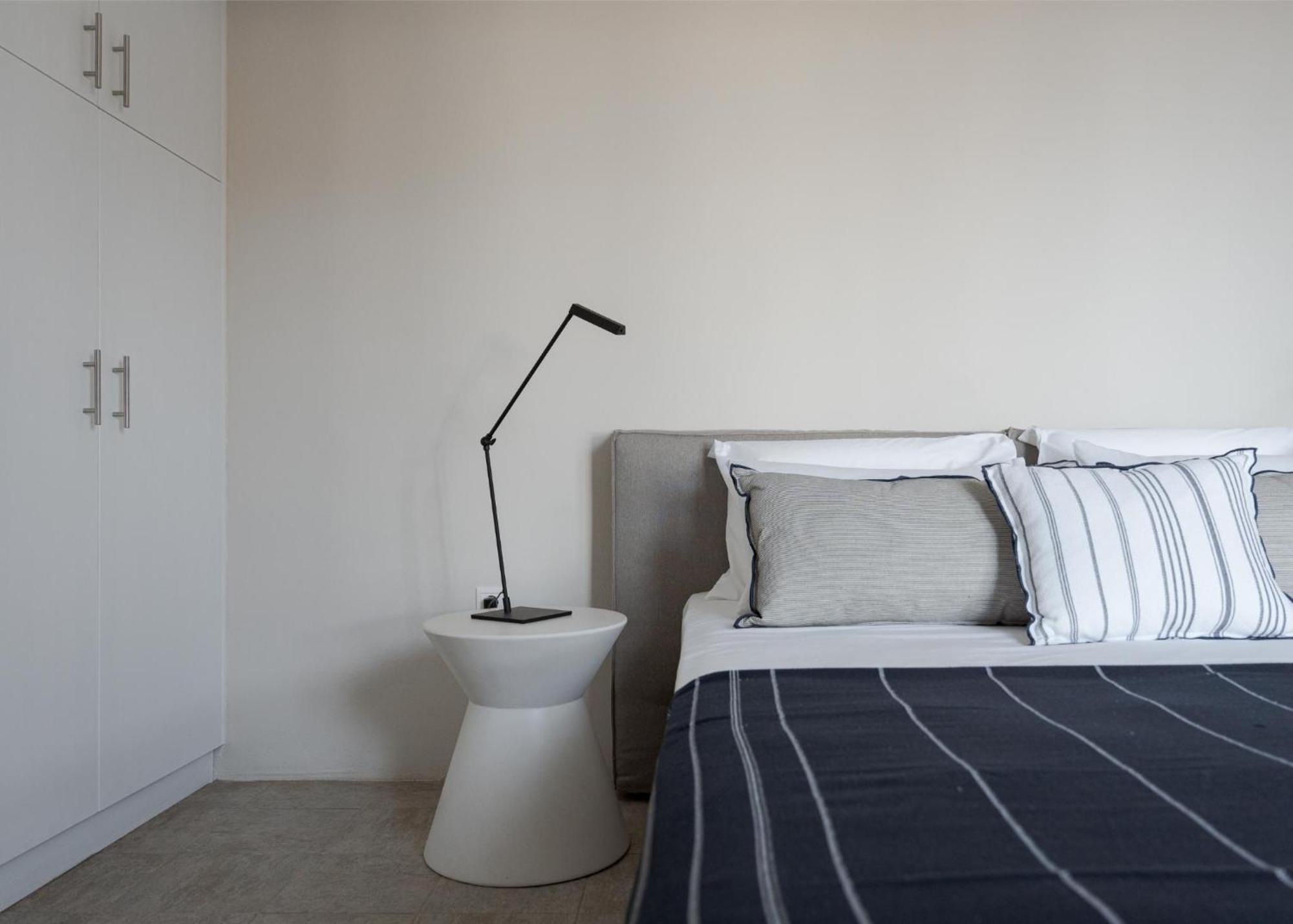 Morfes Luxury Apartment