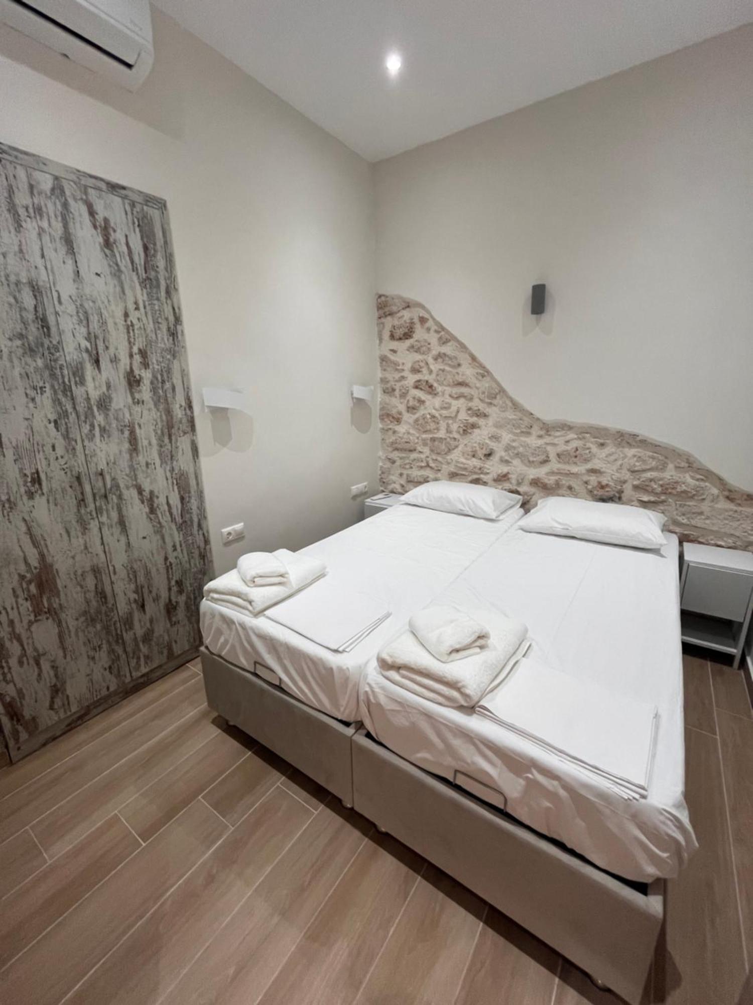 Aphaia Serenity * Aegina