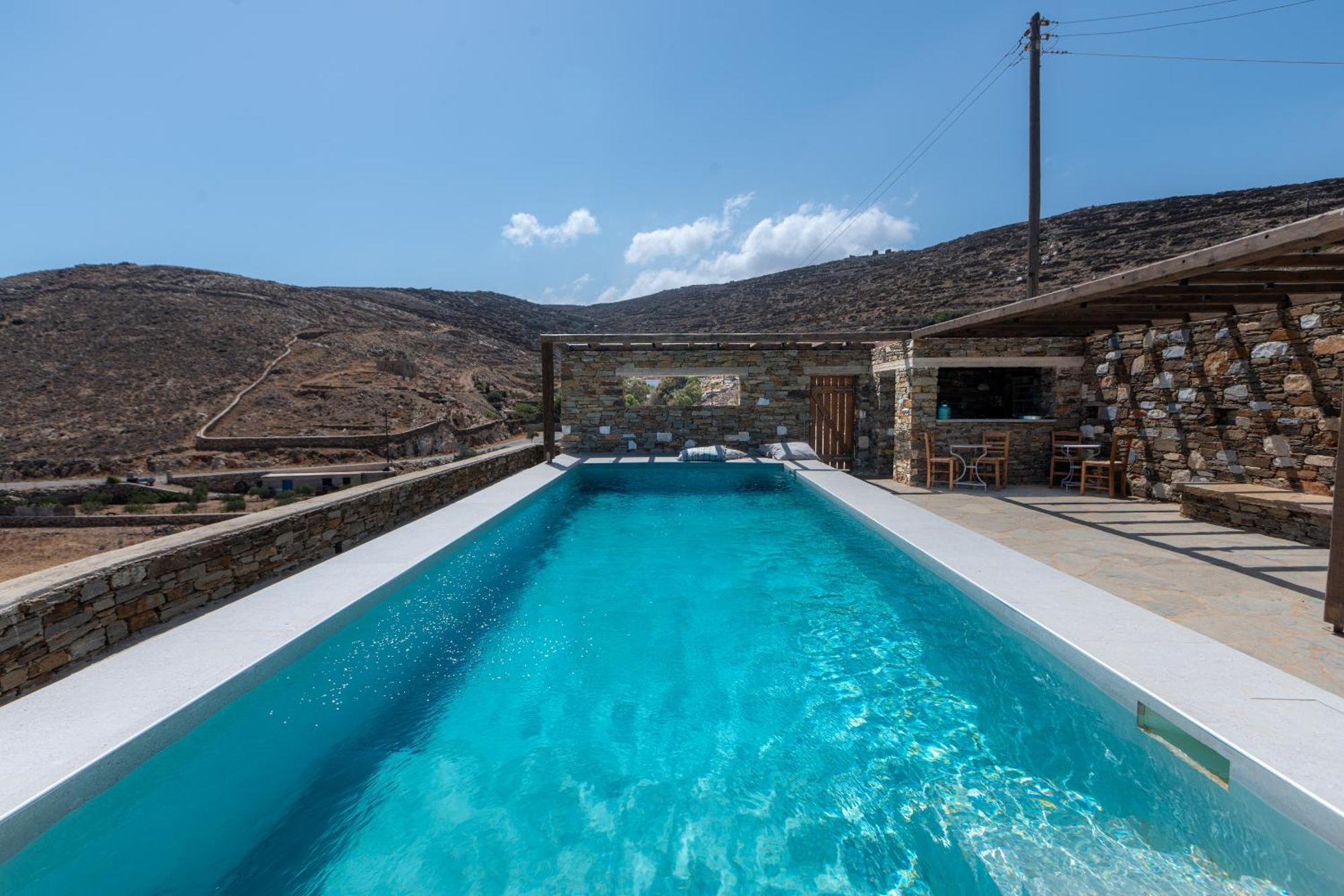 Maroniti Panormos (Tinos)