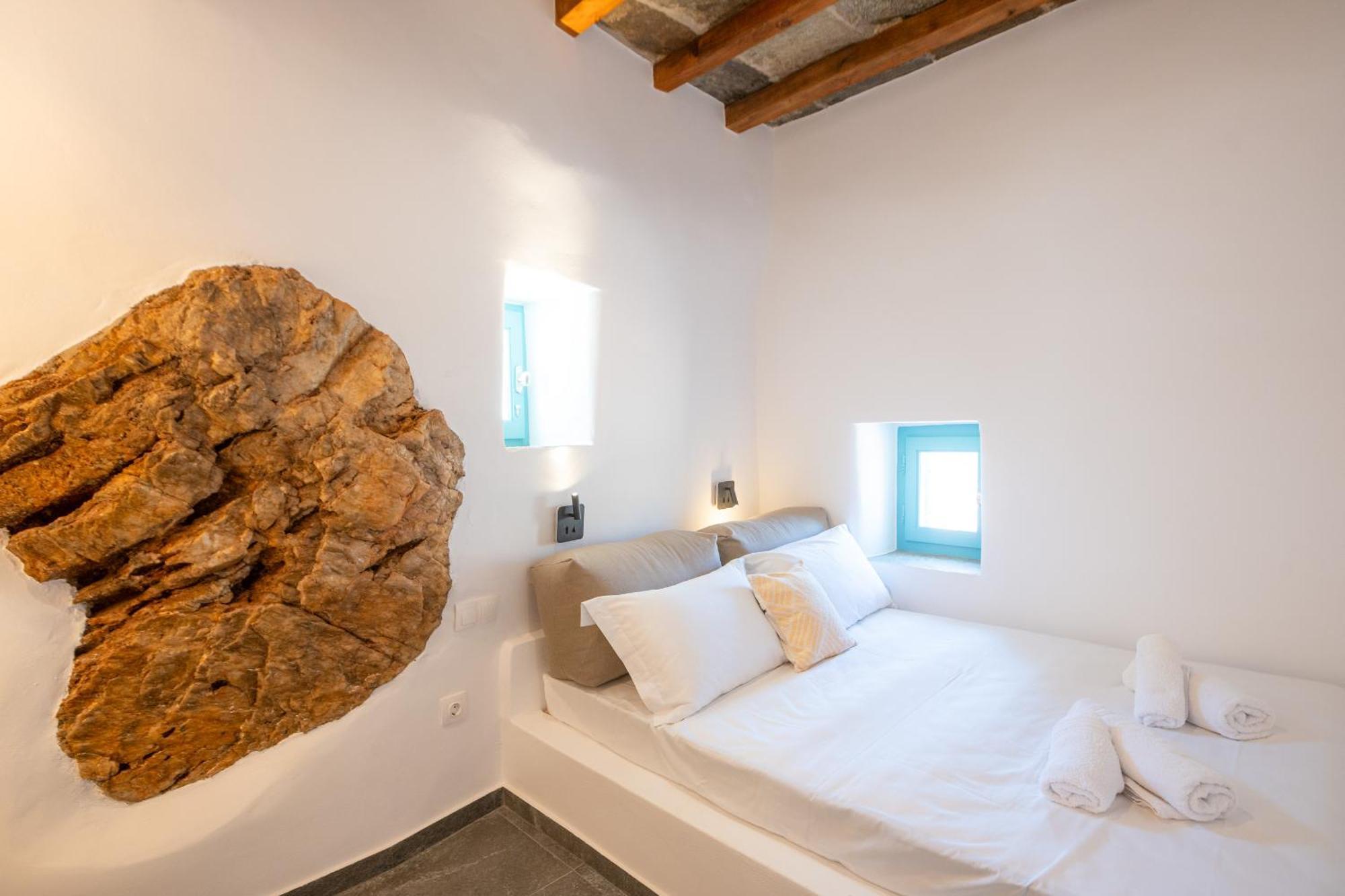 Maroniti Panormos (Tinos)