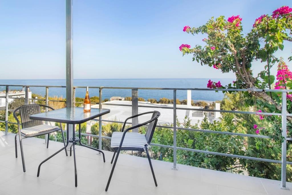 Seaview Loft In South Crete