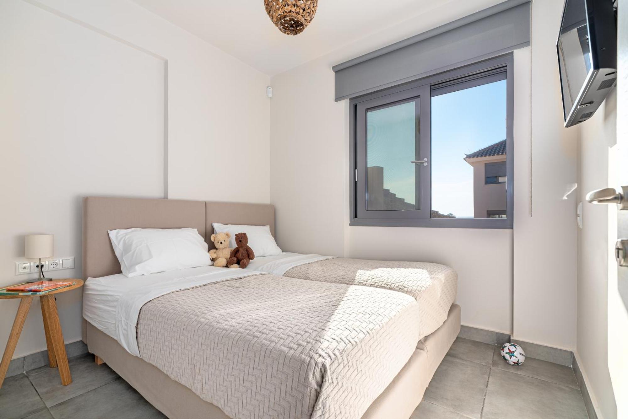 Aqua Iv Villa *