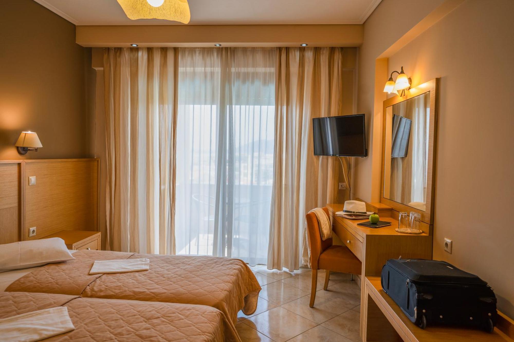 Evia & 3* Marmari (Evia)