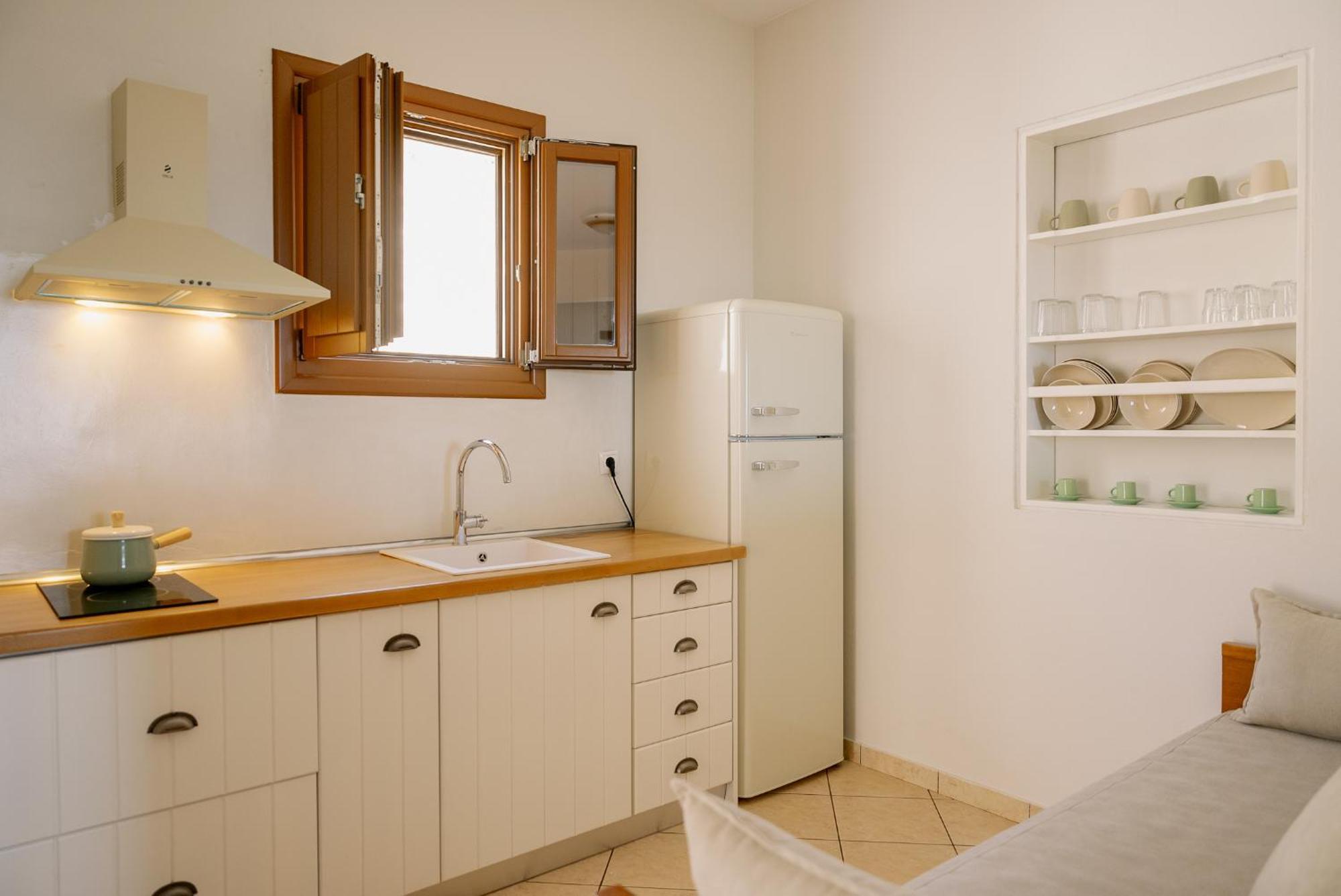 Pothiti Studios Apartment *