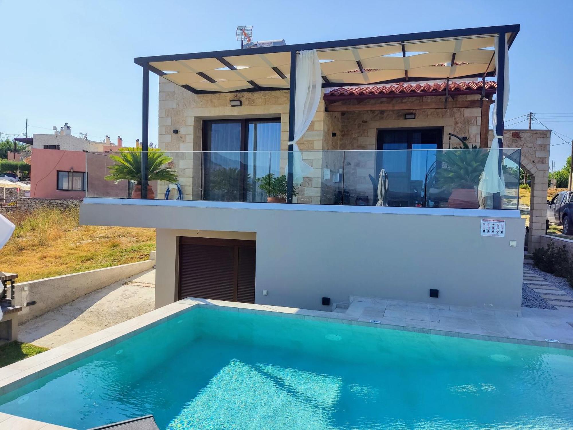 Argia With Private Pool