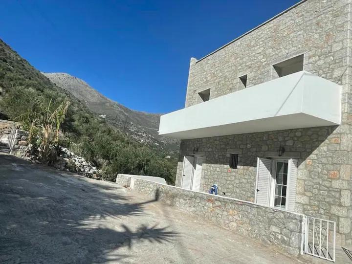 Apartment Royal View In Mani