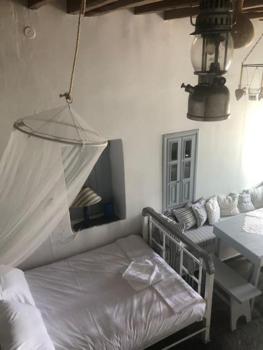 Tavlado Cycladic House Holiday home