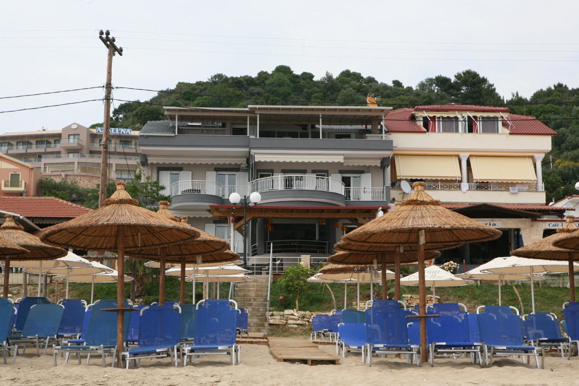 Aparthotel Atlon 2*