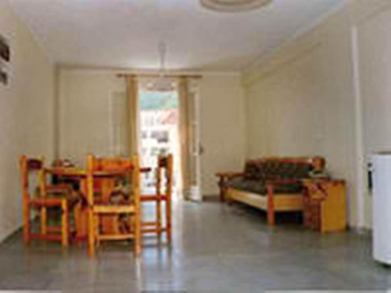 Louisa Aparthotel Poros (Kefalonia)