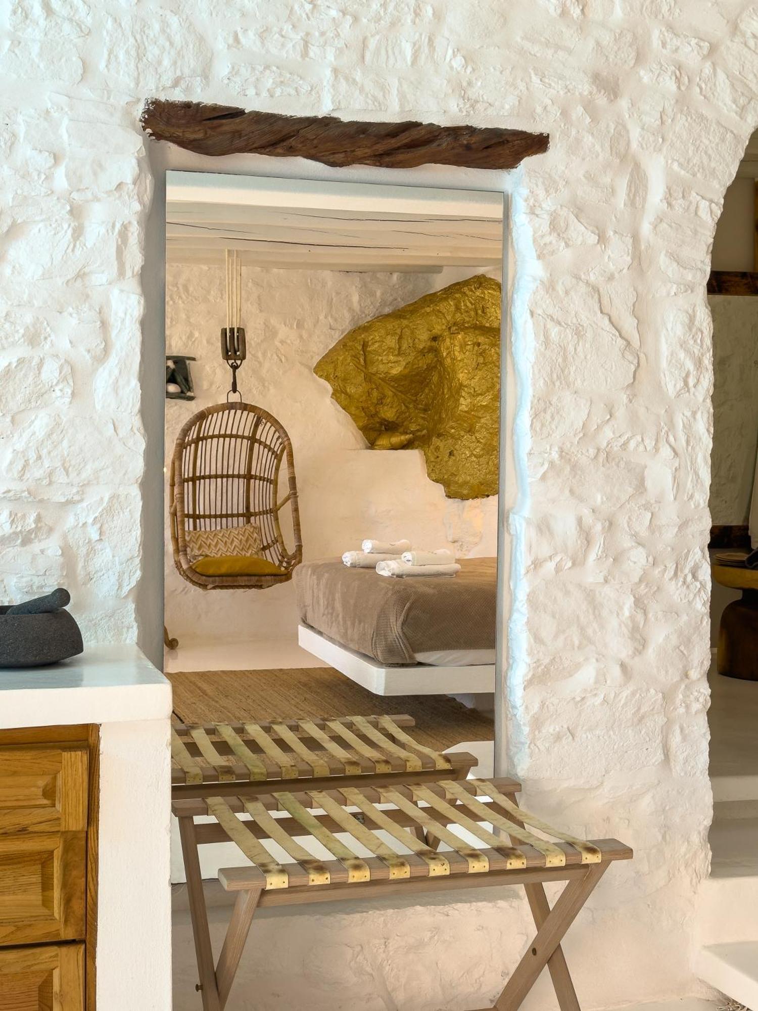 Villa Onar & *