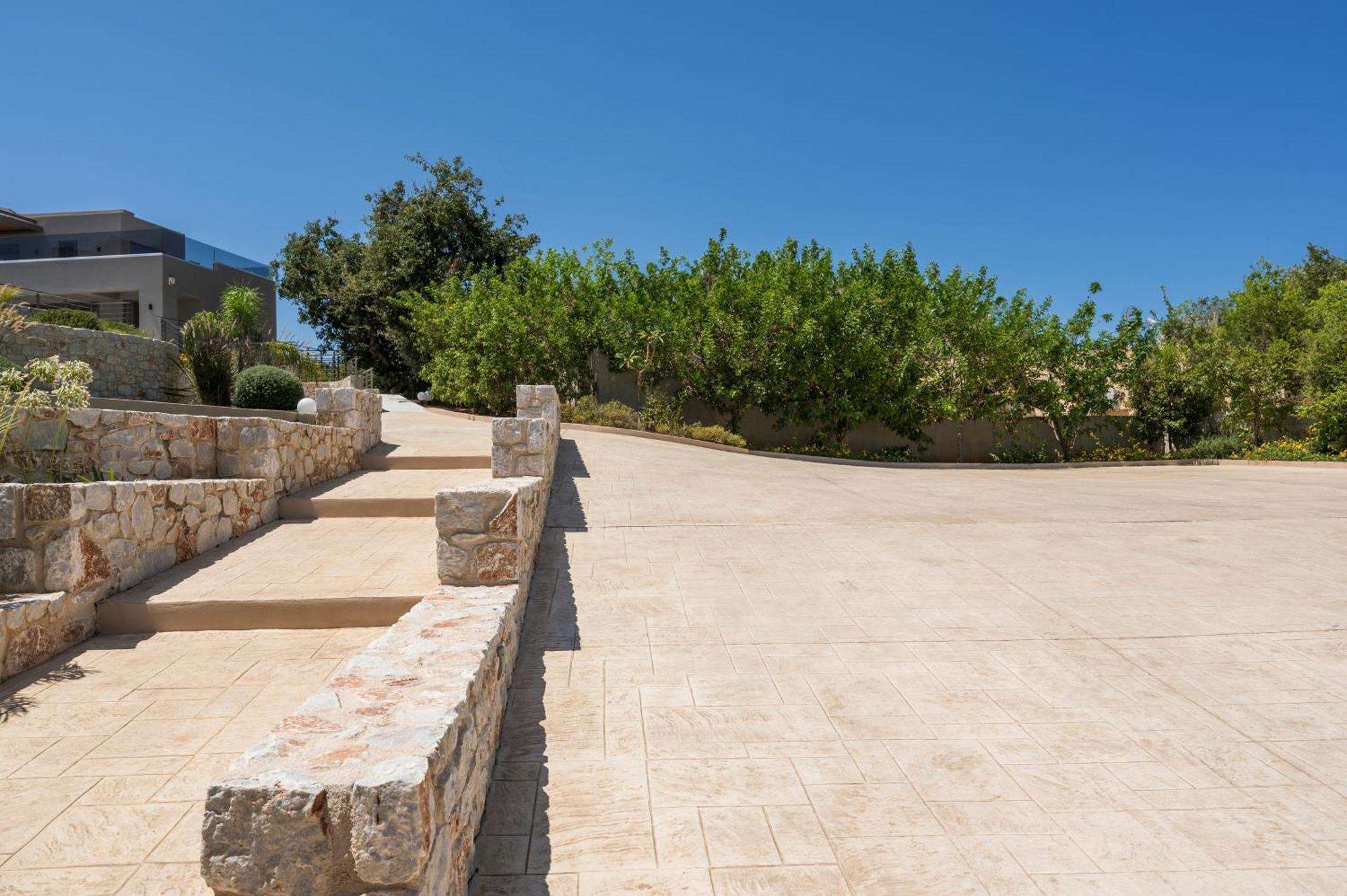 Imperium Luxury Villas-sauna, Jacuzzi, Heated Pool & Gym-chania Villa Kato Galatas