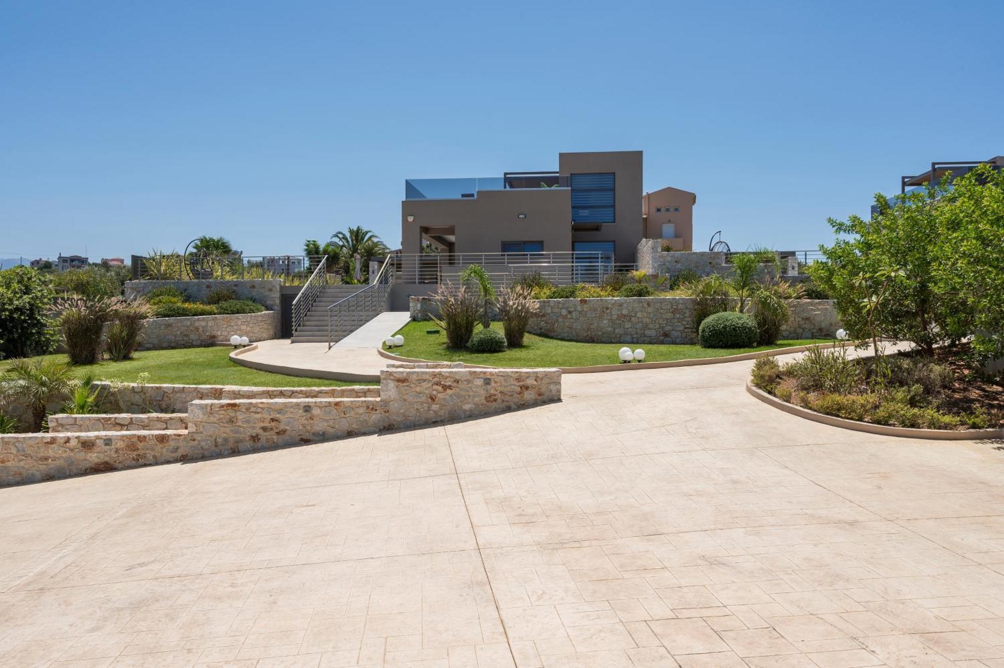 Imperium Luxury Villas-sauna, Jacuzzi, Heated Pool & Gym-chania * Kato Galatas
