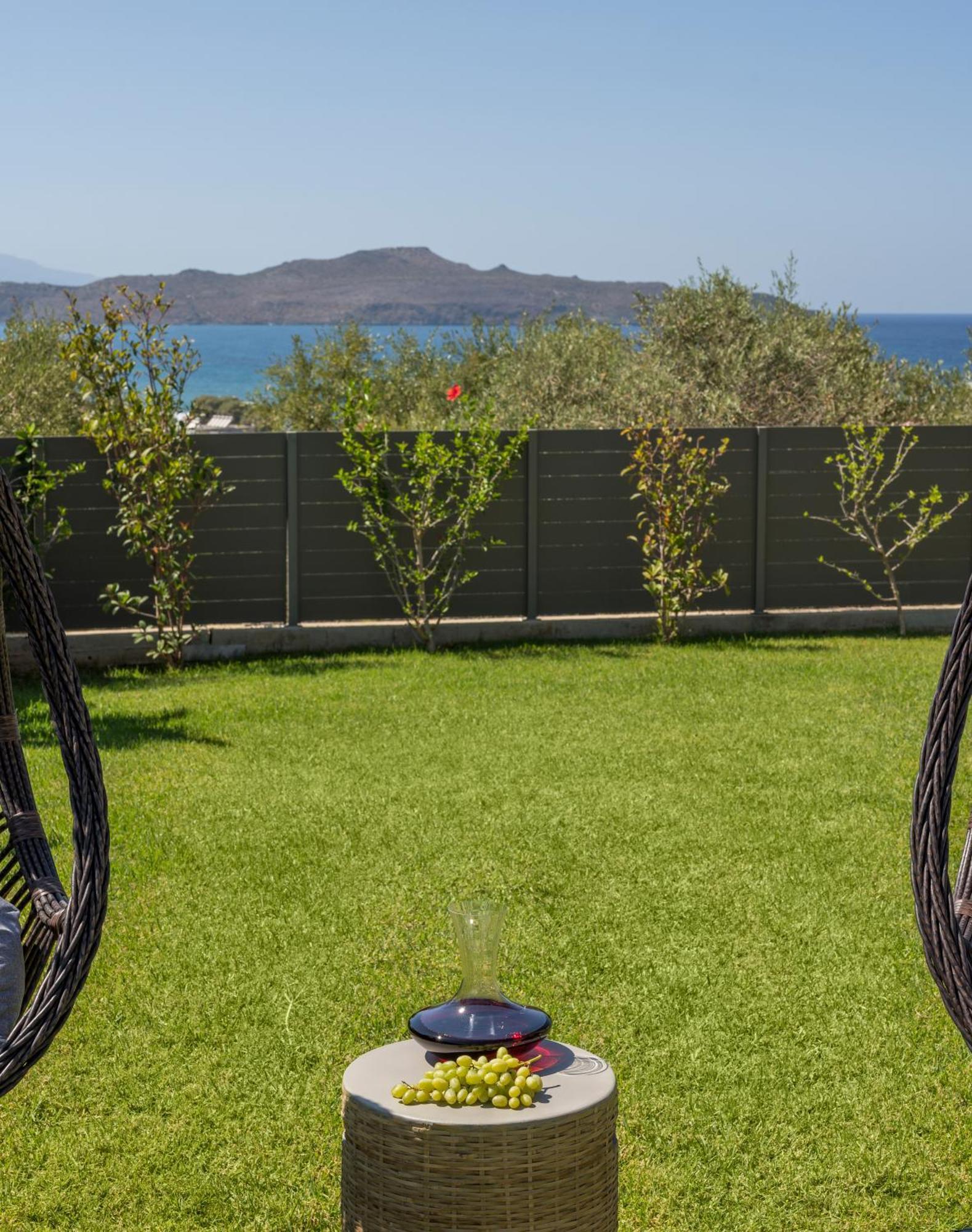 Imperium Luxury Villas-sauna, Jacuzzi, Heated Pool & Gym-chania Villa
