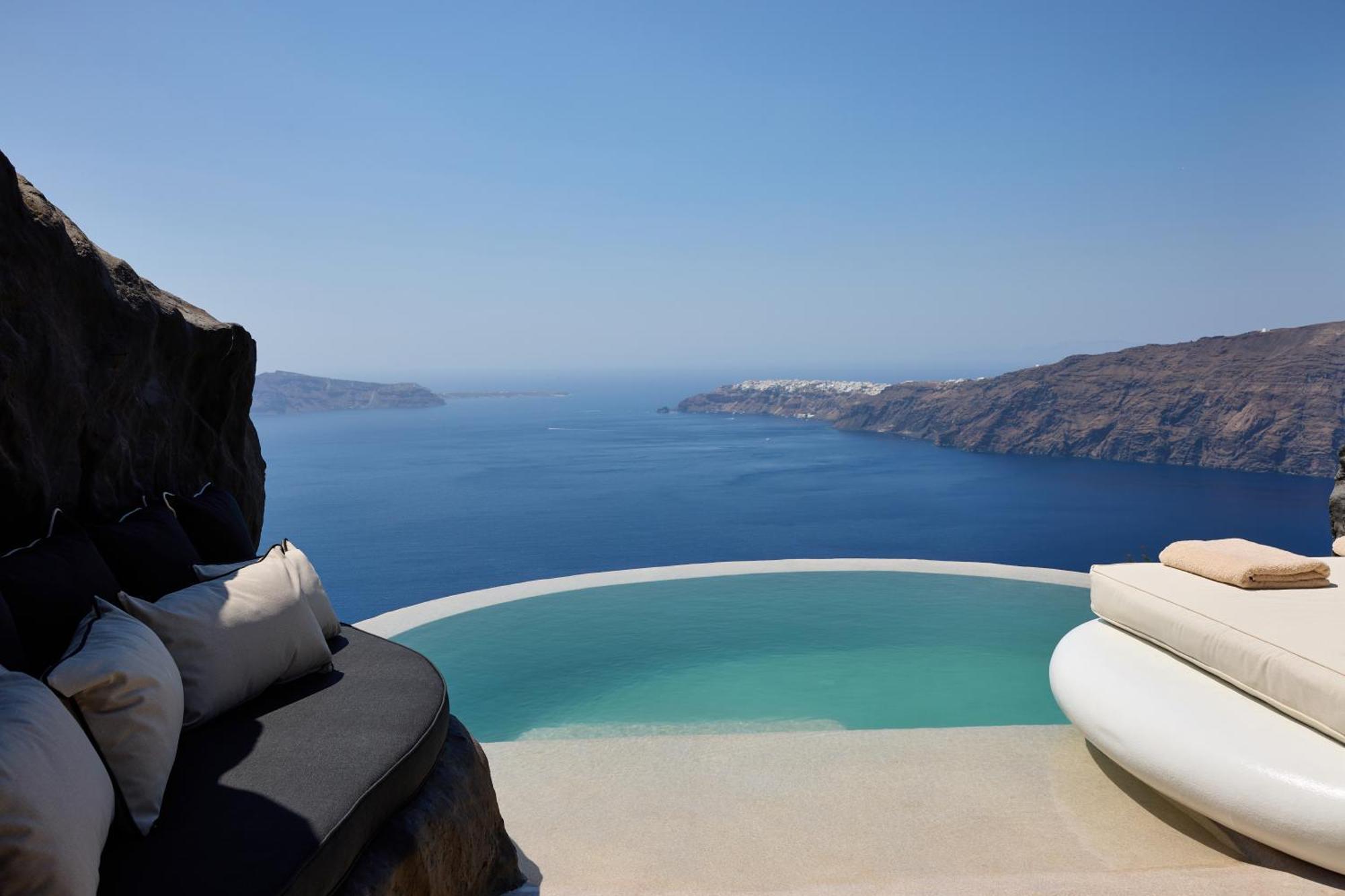 Hotel One Of One Imerovigli (Santorini)