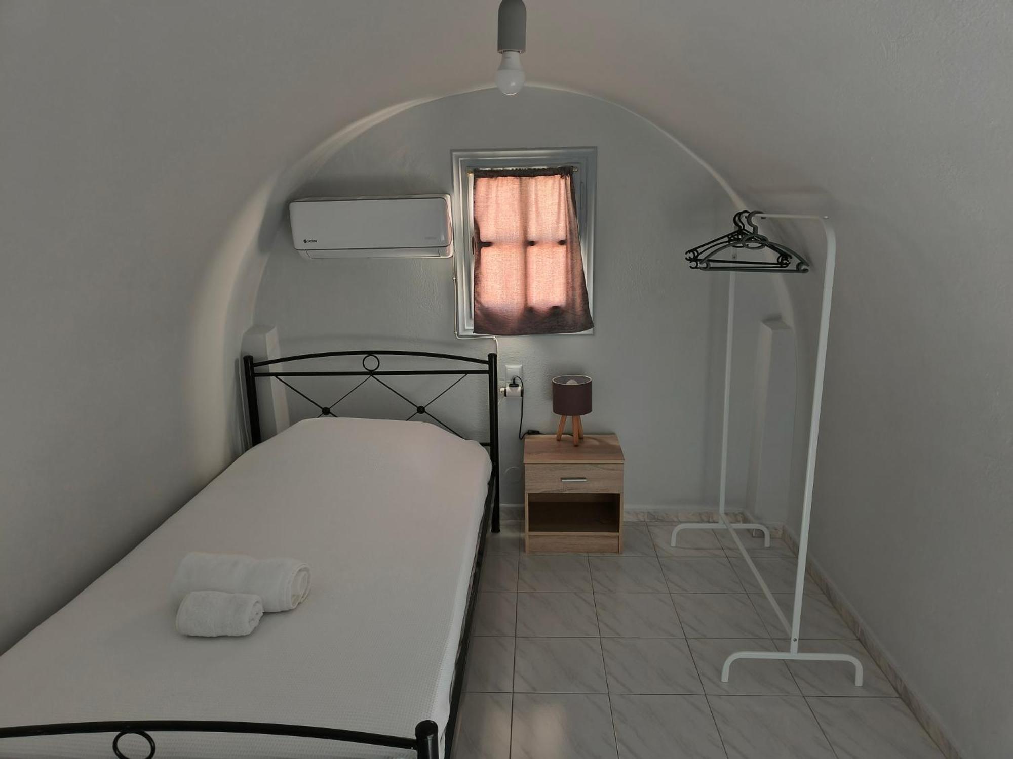Centro Apartment Fira (Santorini)