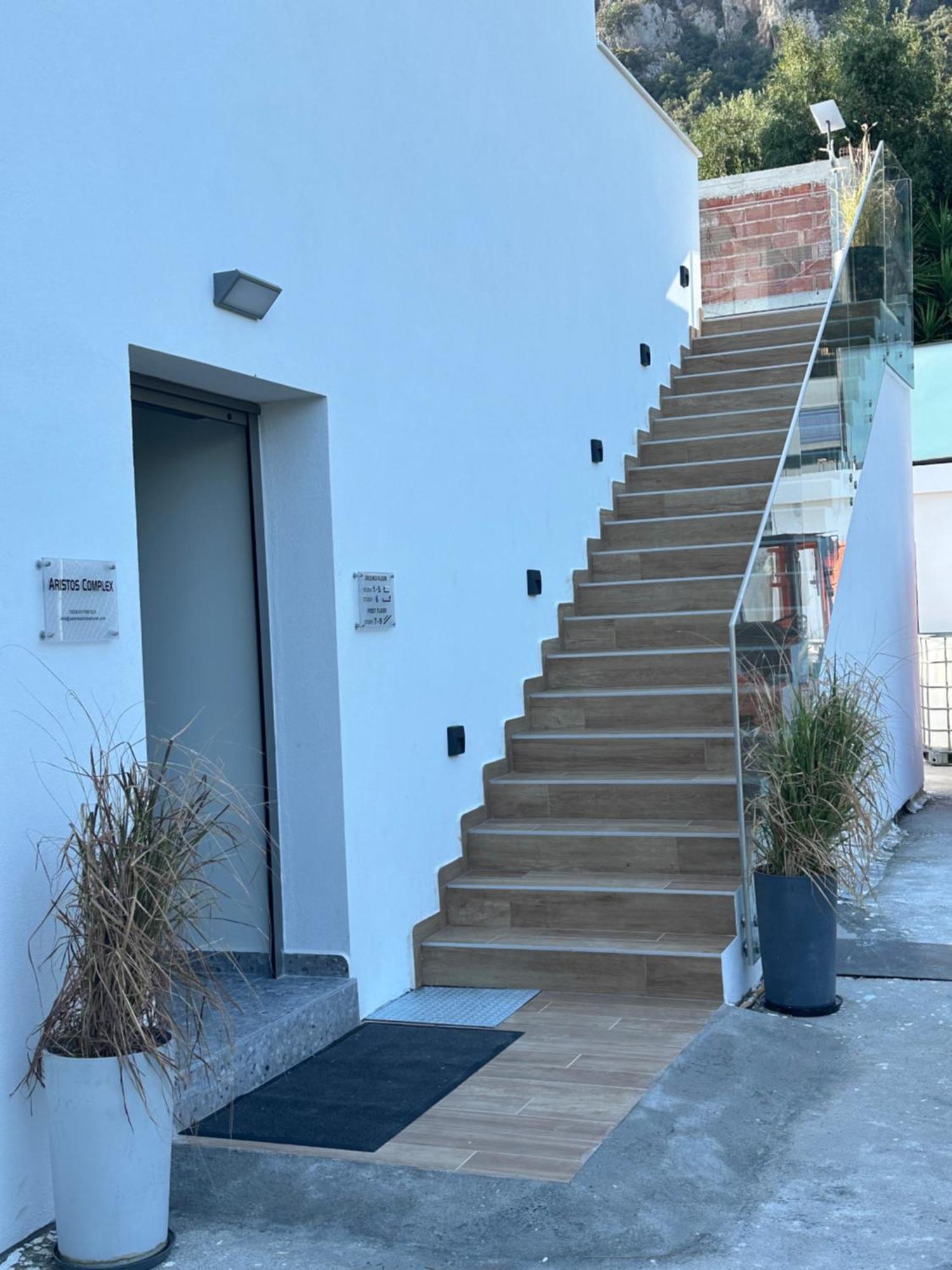 Aristos Complex -studios For 2 Apartment *