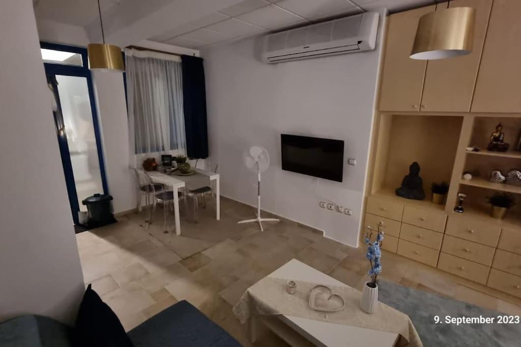 Apartment Poseidons Retreat With El Car And Airporttrans Sounion