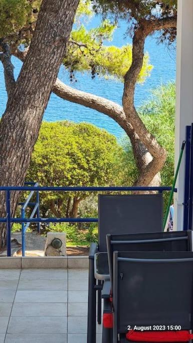 Apartment Poseidons Retreat With El Car And Airporttrans Sounion