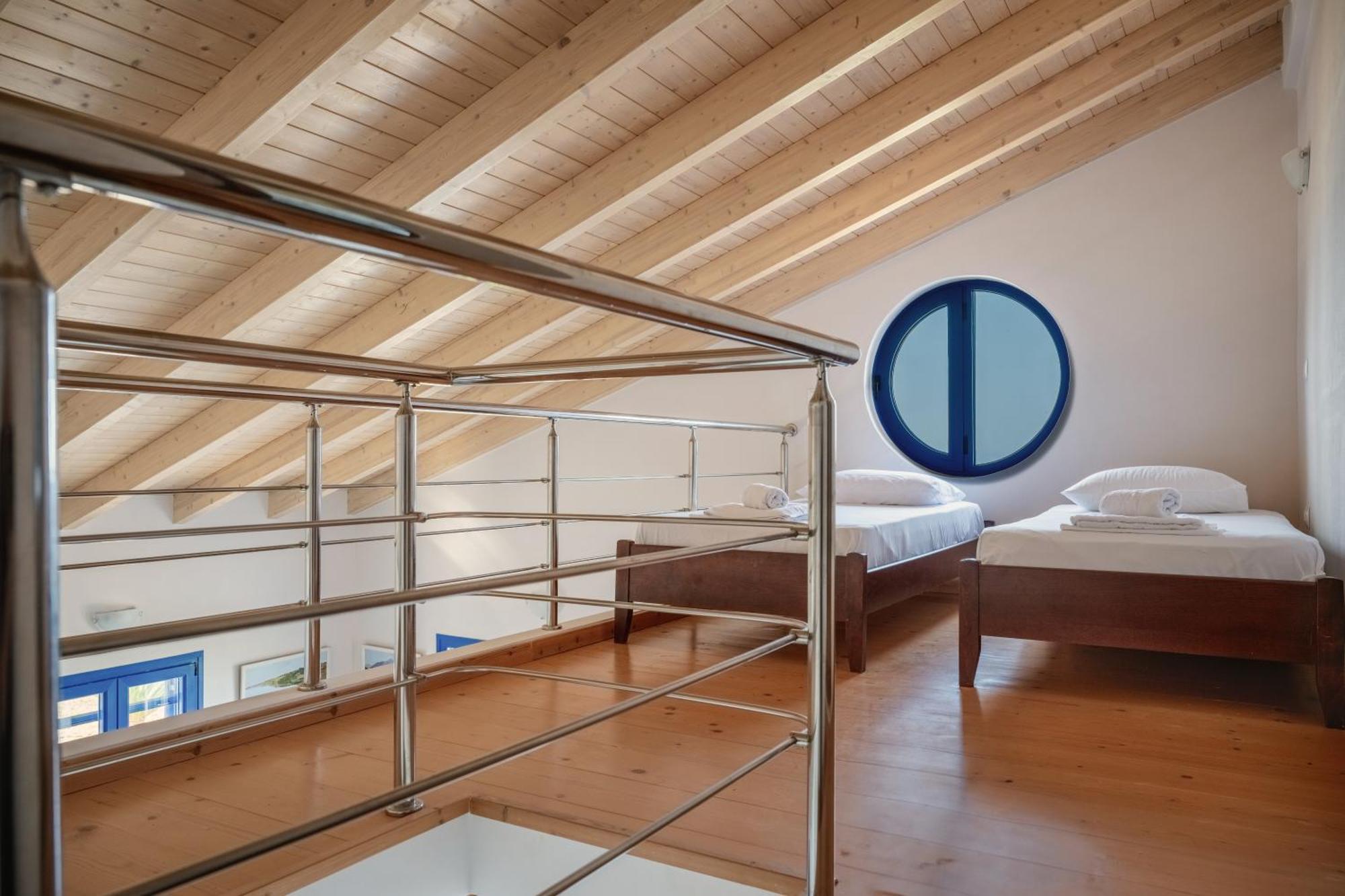 Seaside Villa Mytikas (Epirus)