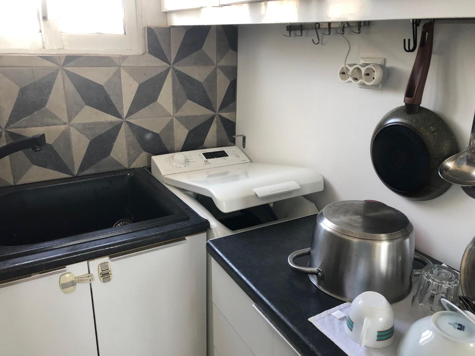 Artistic Romance, Penthouse On 5th Floor Apartment Athens