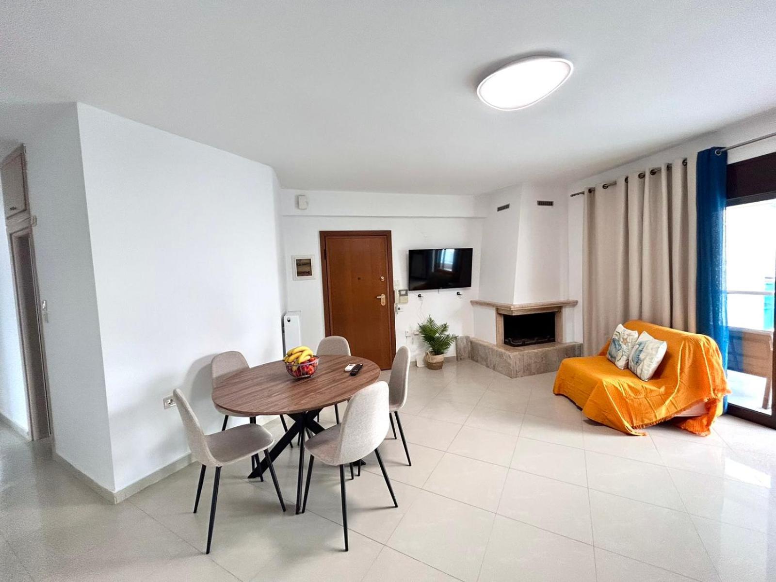 Riviera Apartment *