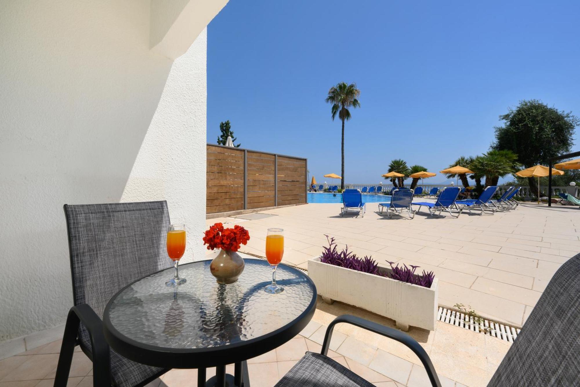 Sunshine Corfu And 4* Nisaki (Corfu)