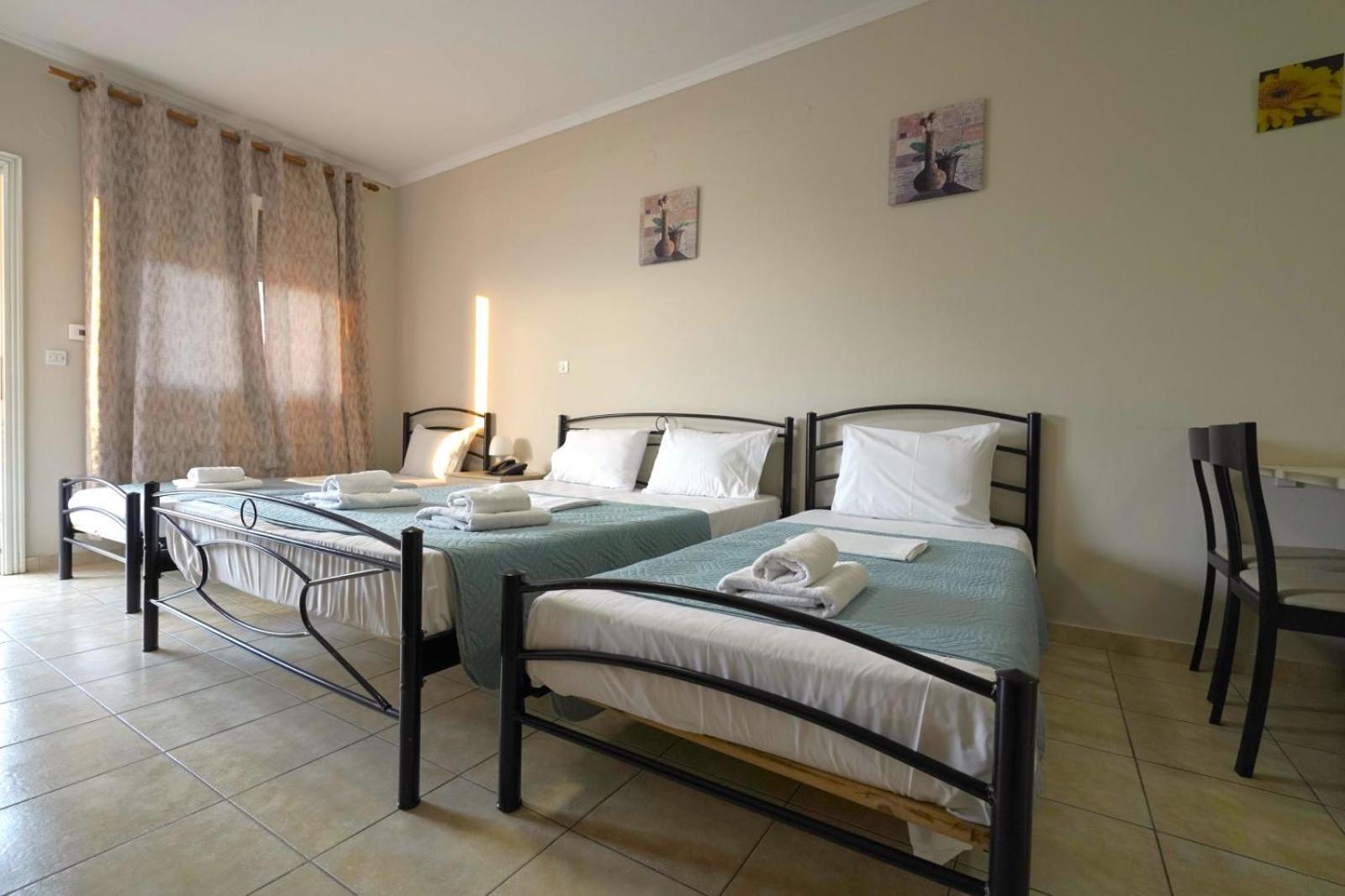 Aparthotel Anestis 3*