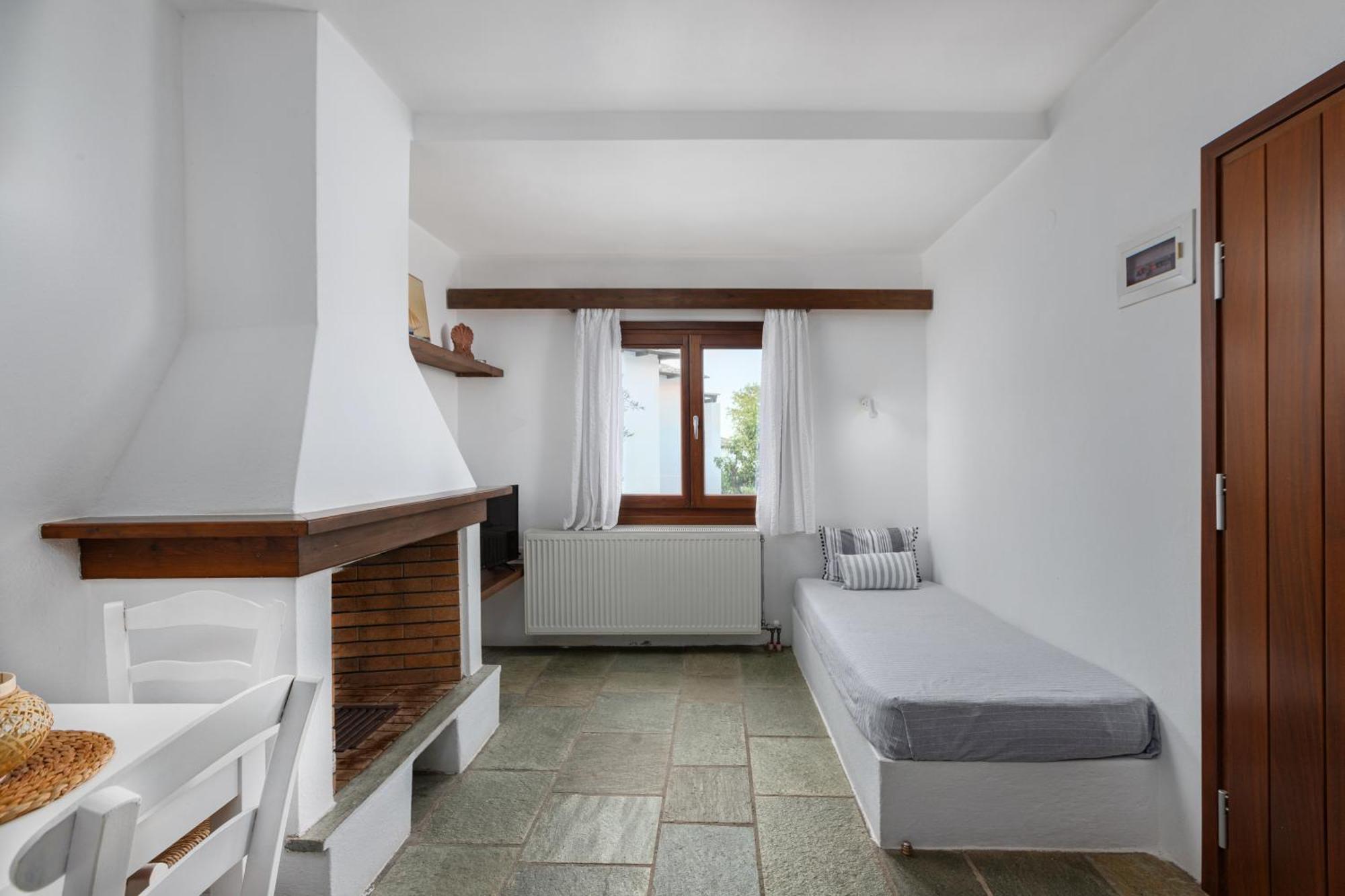 Aeolos & - Pelion 3* Chorefton
