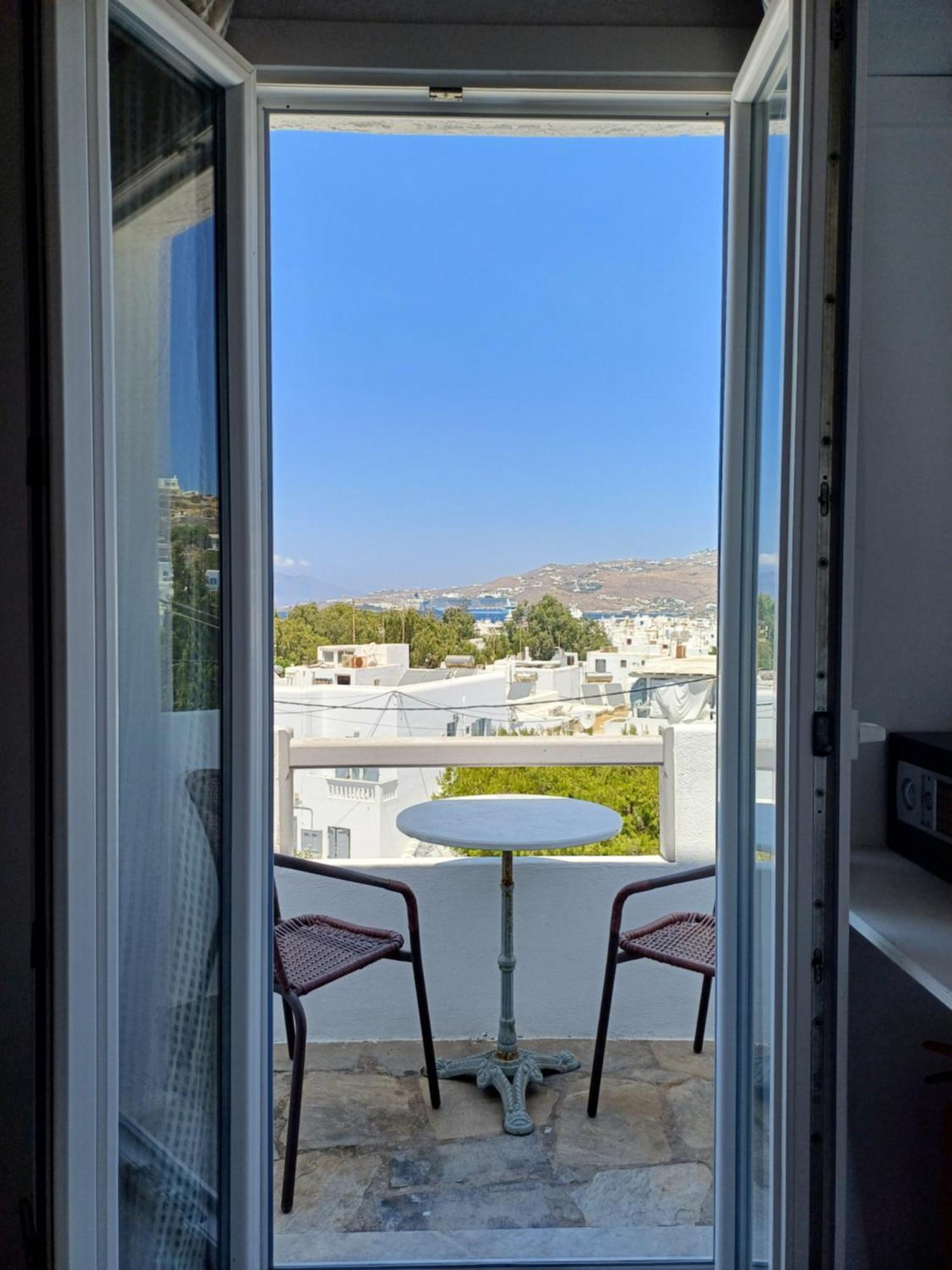 Aparthotel Manos 3*