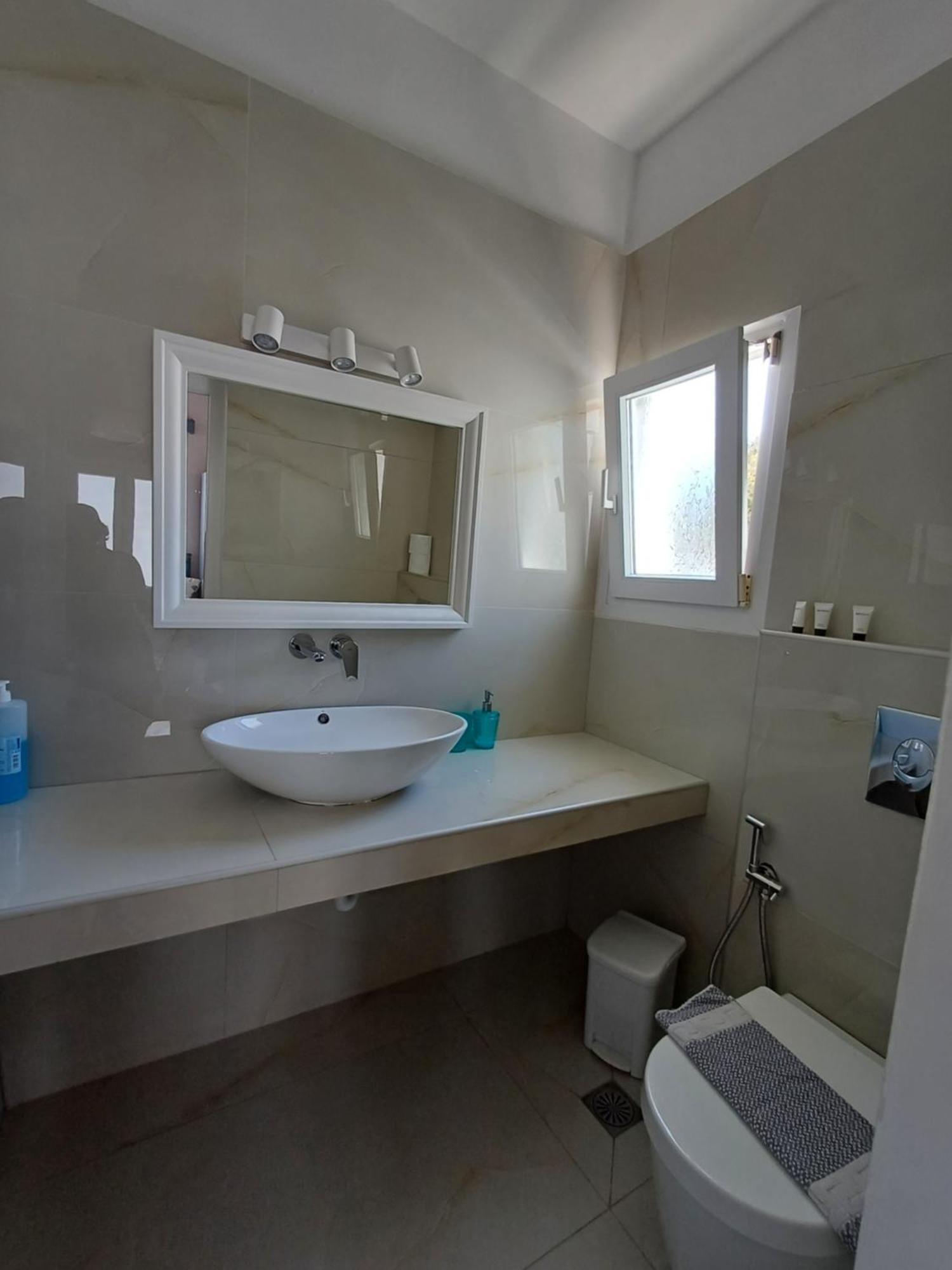 Manos Aparthotel Mykonos Town